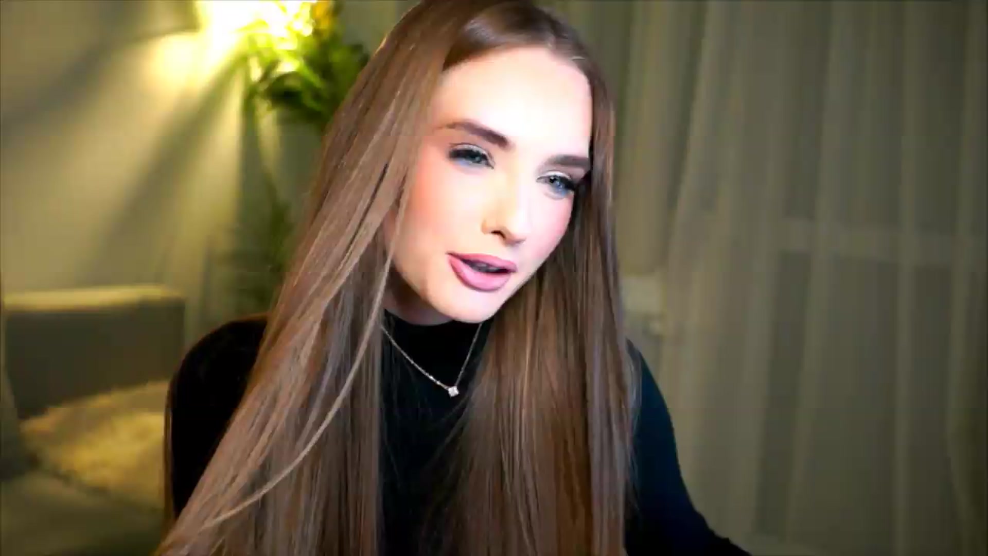 Gallery image thumbnail from petitegonwild's myfreecams stream on, 05/22/2026, 20:42 image 16 of 20