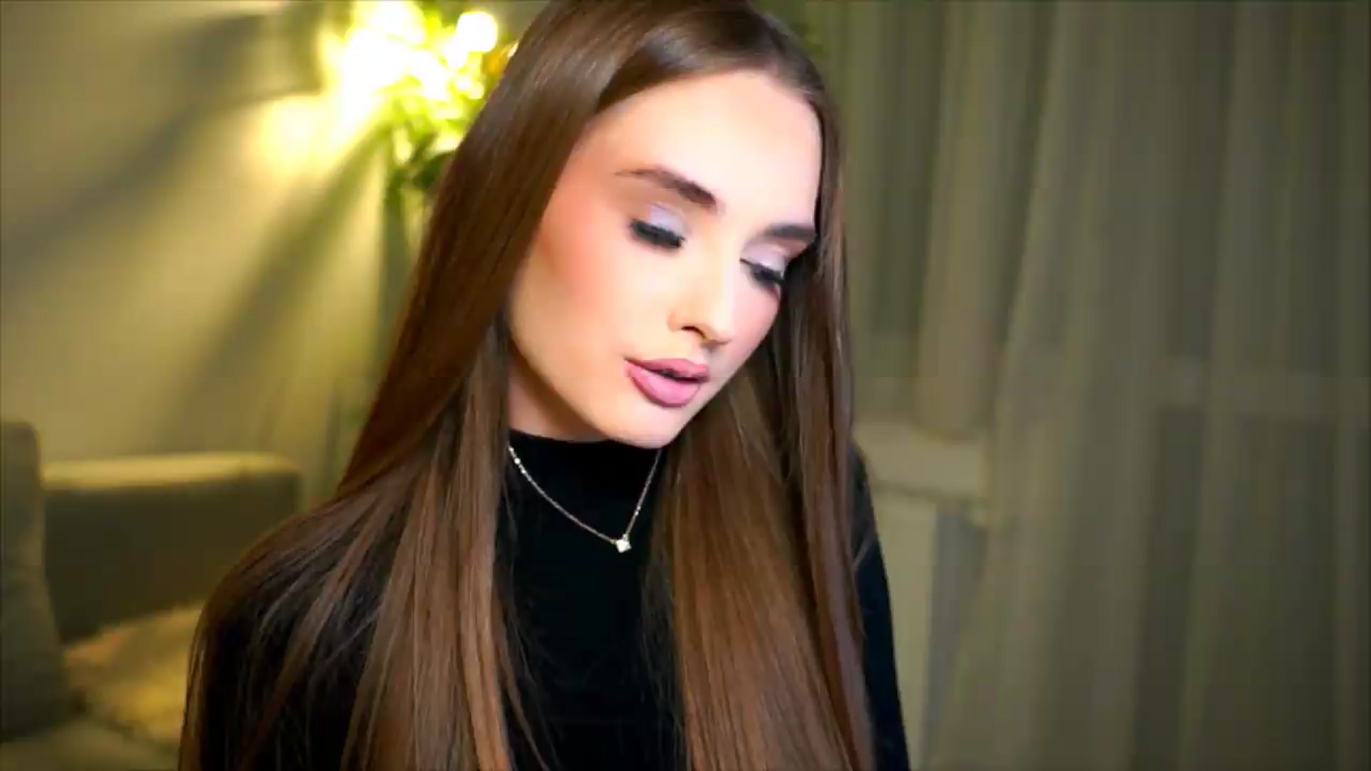 Gallery image thumbnail from petitegonwild's myfreecams stream on, 05/22/2026, 21:13 image 12 of 20