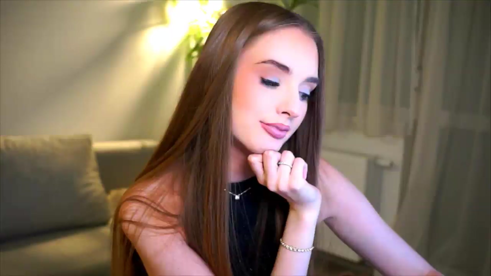 Gallery image thumbnail from petitegonwild's myfreecams stream on, 05/29/2026, 01:34 image 14 of 20