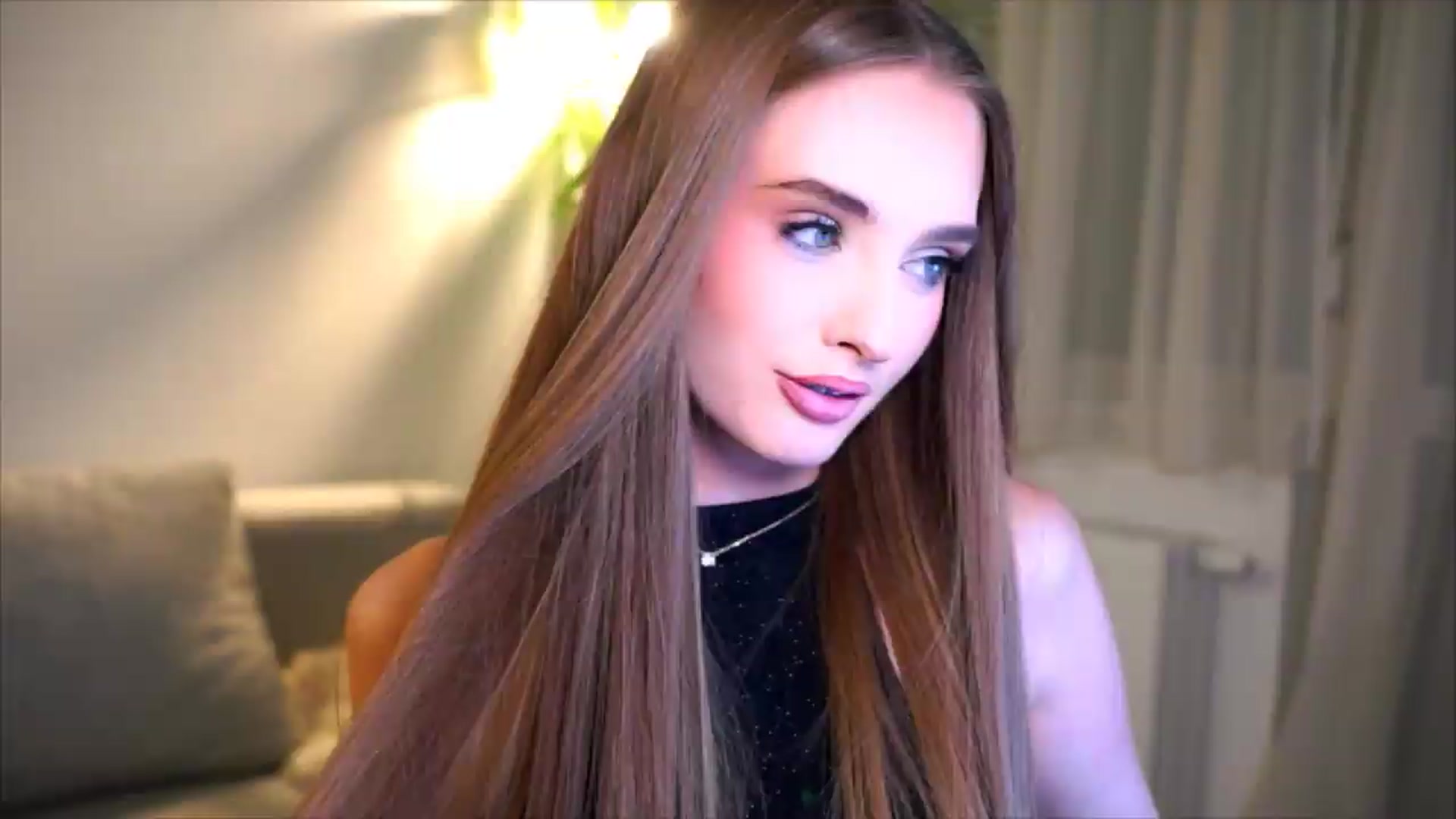 Gallery image thumbnail from petitegonwild's myfreecams stream on, 05/29/2026, 01:34 image 8 of 20