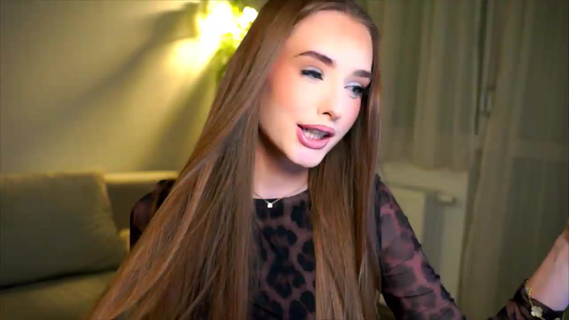 Gallery image thumbnail from petitegonwild's myfreecams stream on, 05/29/2026, 22:14 image 12 of 20