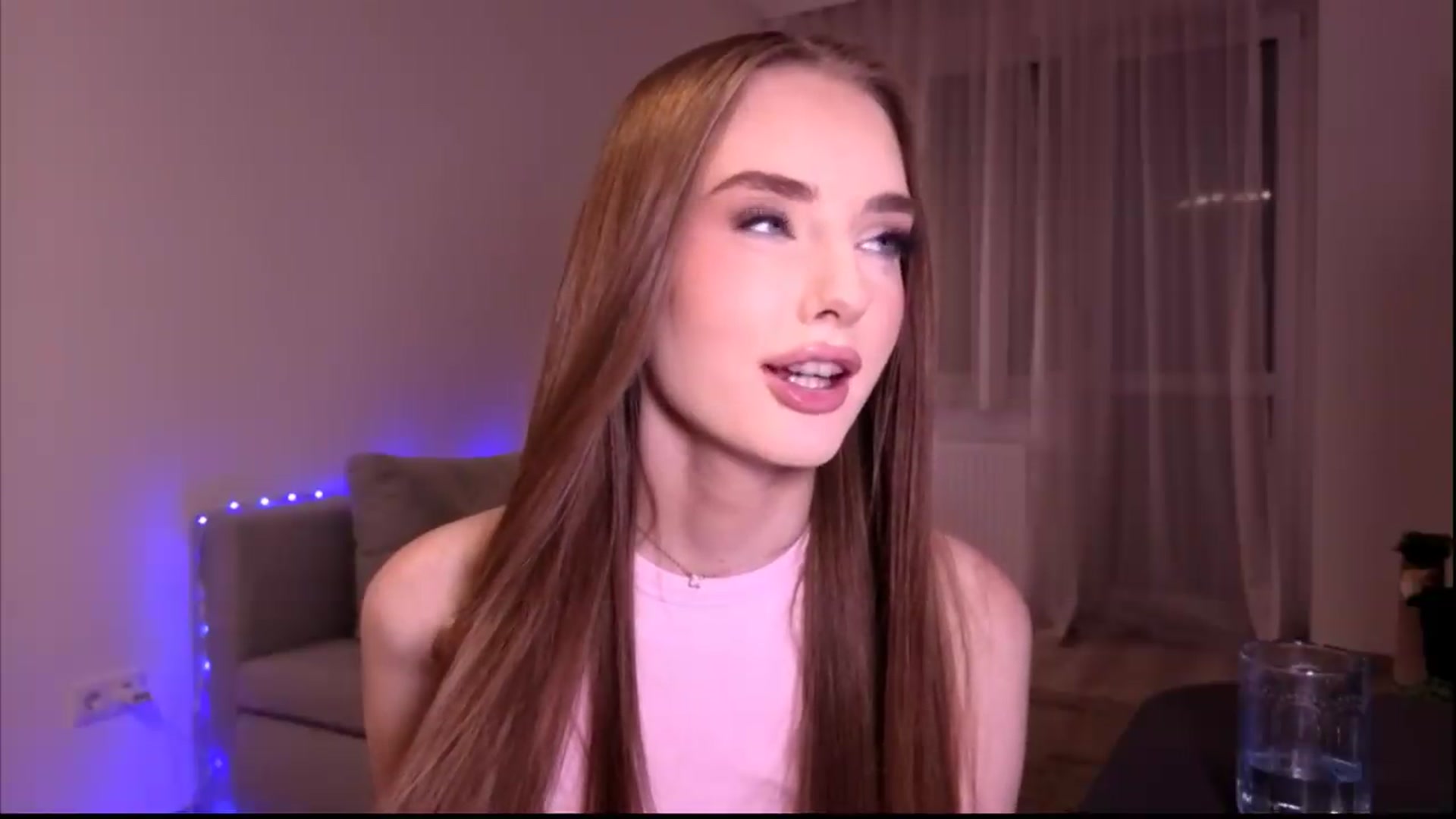Gallery image thumbnail from petitegonwild's myfreecams stream on, 06/24/2026, 22:58 image 20 of 20