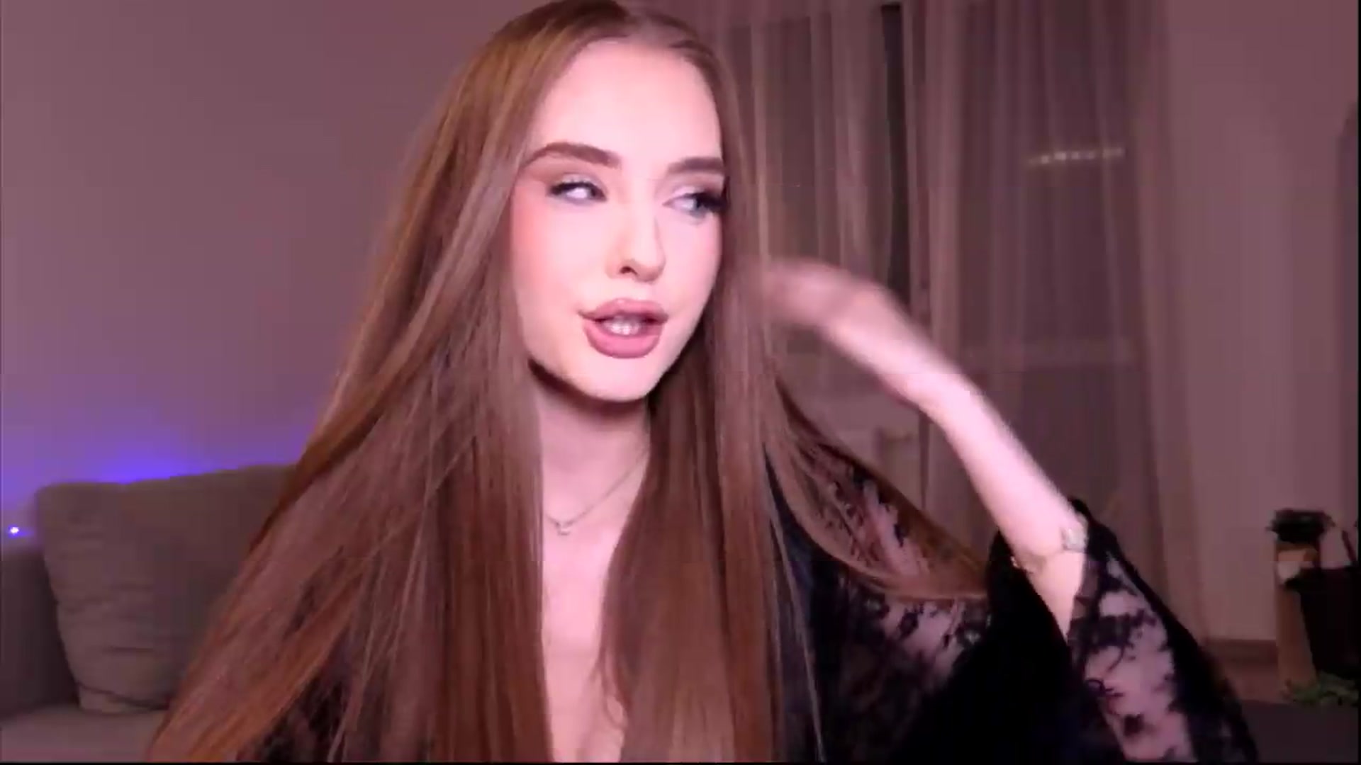 Gallery image thumbnail from petitegonwild's myfreecams stream on, 07/01/2026, 23:09 image 18 of 20