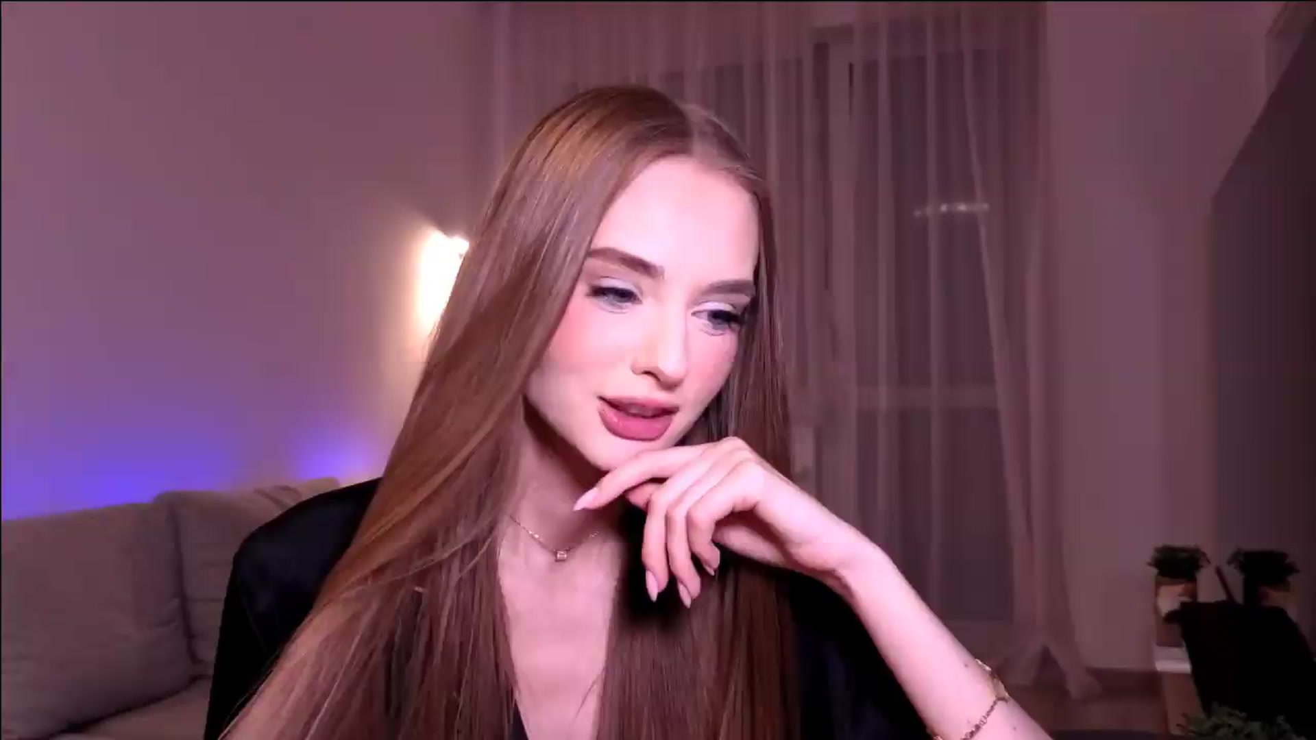 Gallery image thumbnail from petitegonwild's myfreecams stream on, 07/10/2026, 24:31 image 1 of 20