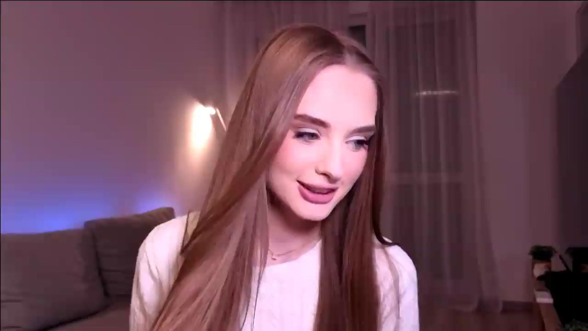 Gallery image thumbnail from petitegonwild's myfreecams stream on, 07/12/2026, 23:45 image 2 of 20