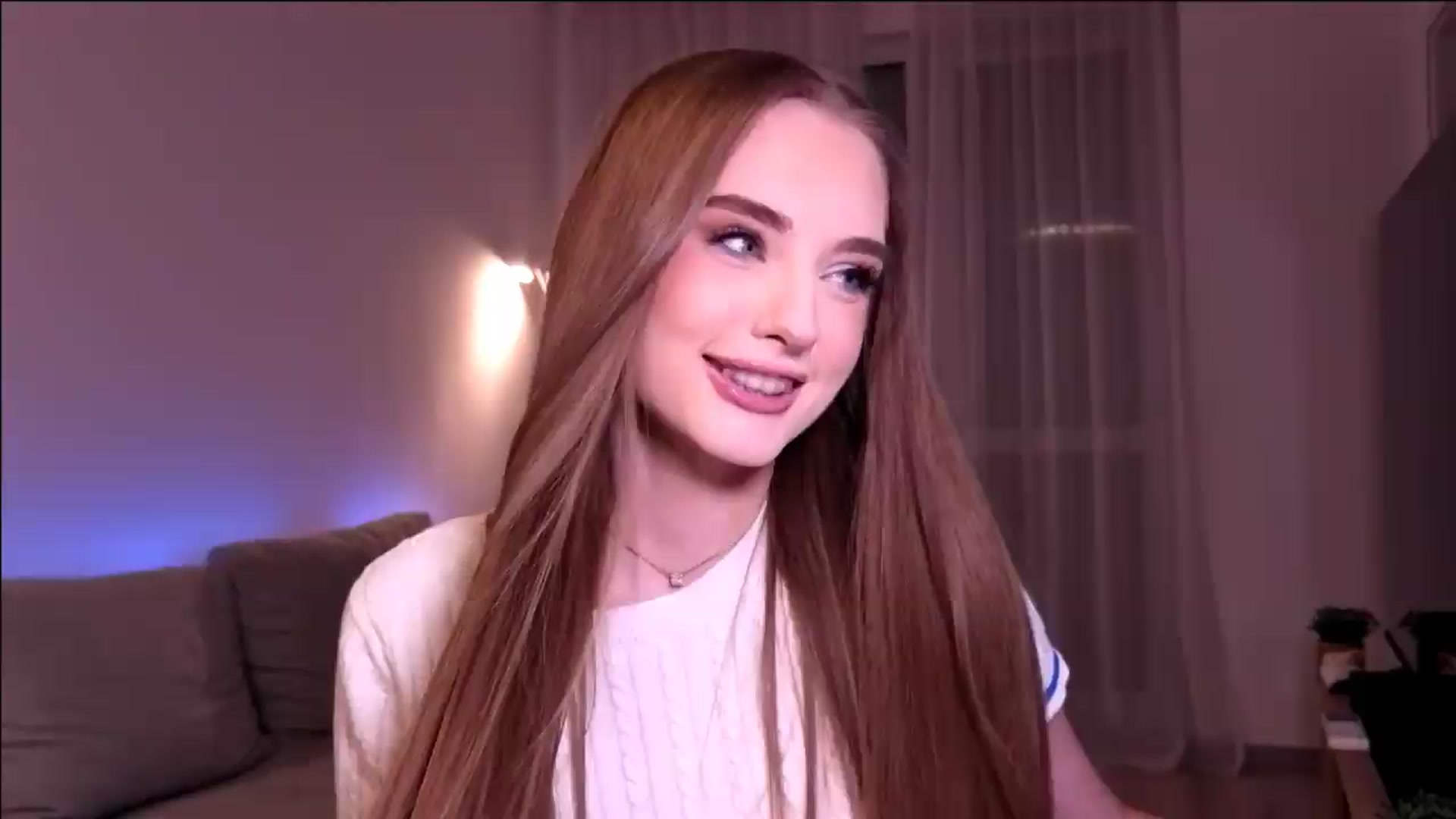 Gallery image thumbnail from petitegonwild's myfreecams stream on, 07/12/2026, 23:45 image 7 of 20