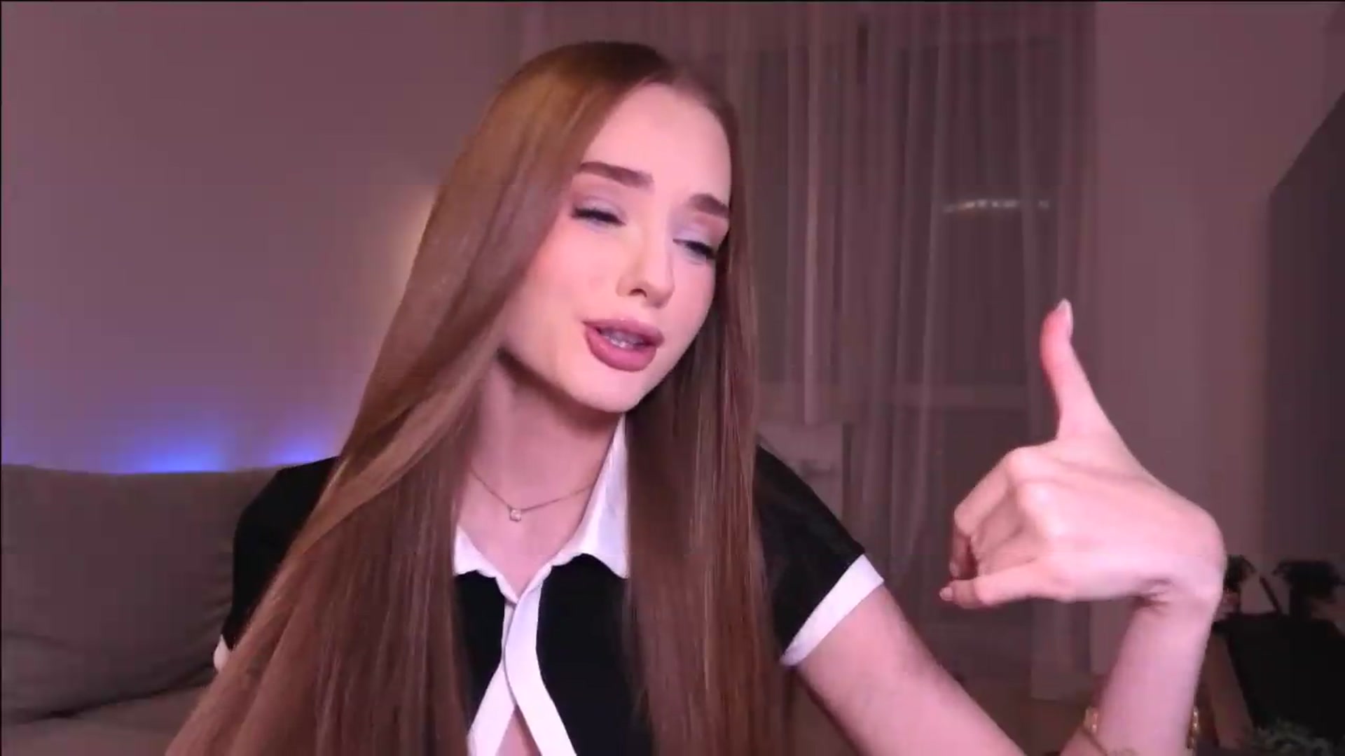 Gallery image thumbnail from petitegonwild's myfreecams stream on, 07/16/2026, 22:32 image 6 of 20
