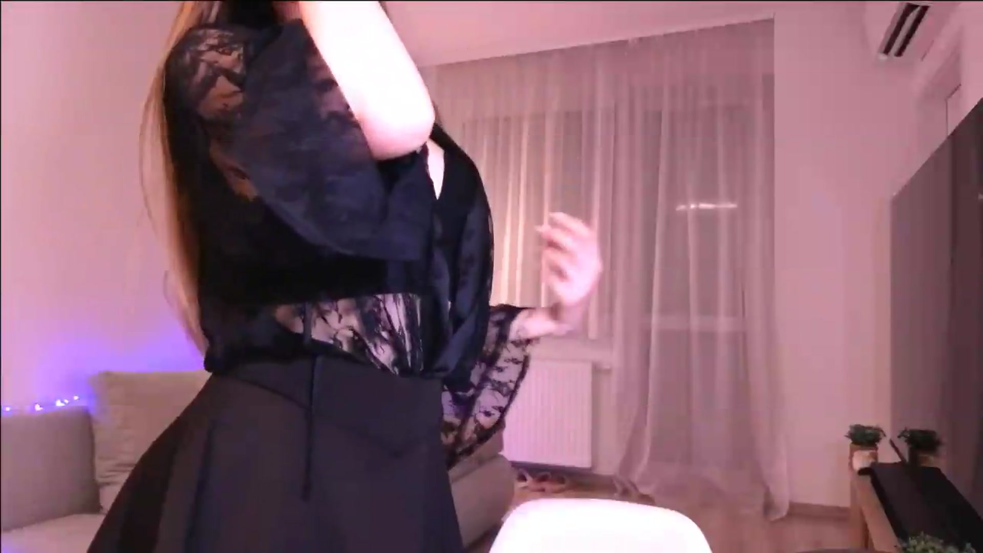 Gallery image thumbnail from petitegonwild's myfreecams stream on, 07/22/2026, 24:01 image 3 of 20