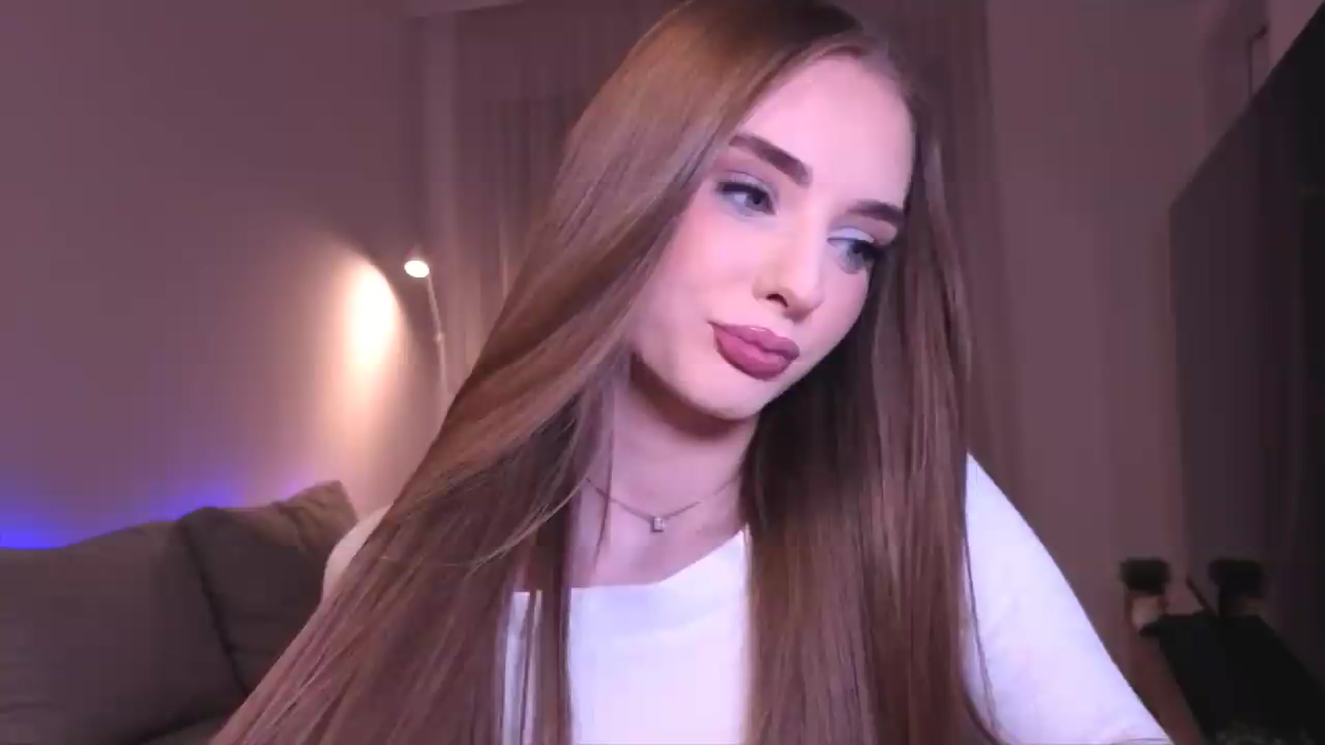 Gallery image thumbnail from petitegonwild's myfreecams stream on, 08/08/2026, 22:59 image 20 of 20