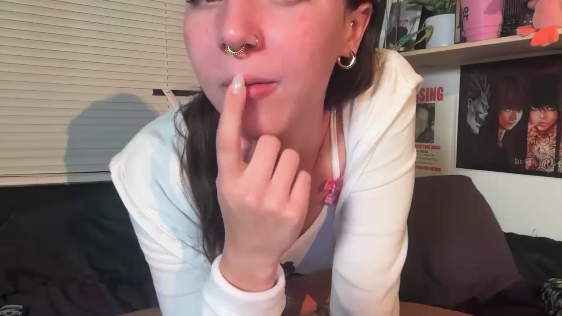 Gallery image thumbnail from petitetreatxo's myfreecams stream on, 10/11/2025, 03:53 image 9 of 20