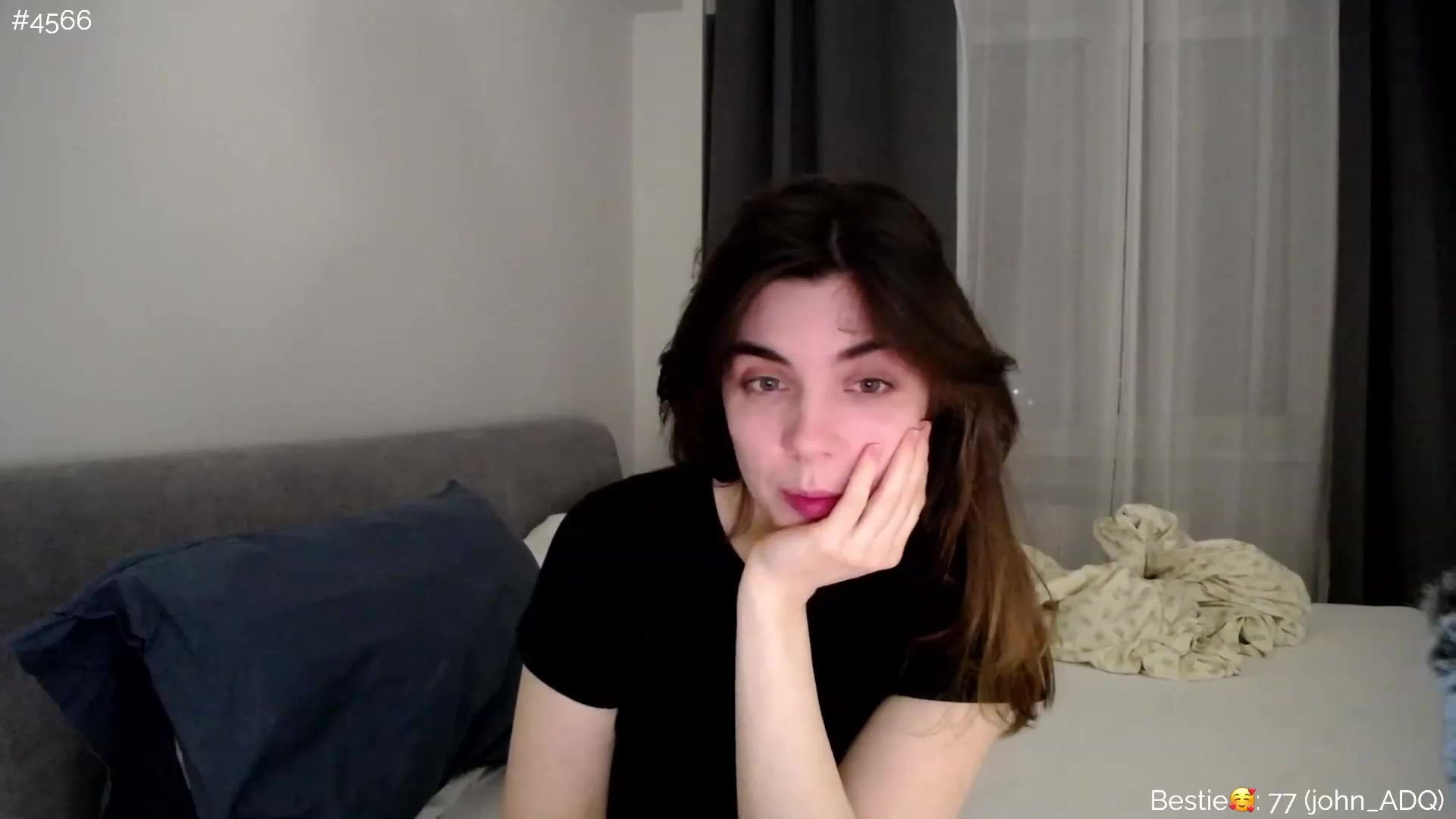 Gallery image thumbnail from phyllo_sophie's myfreecams stream on, 04/03/2023, 22:03 image 15 of 20