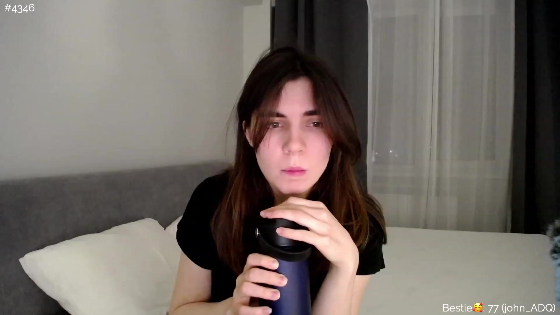 Gallery image thumbnail from phyllo_sophie's myfreecams stream on, 04/03/2023, 22:03 image 18 of 20