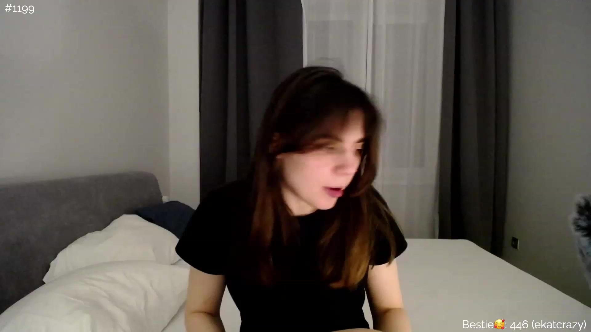 Gallery image thumbnail from phyllo_sophie's myfreecams stream on, 04/04/2023, 24:16 image 7 of 20