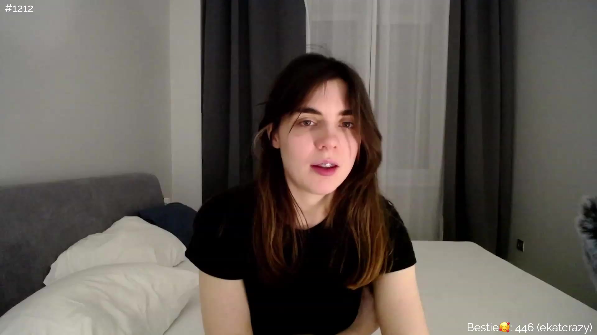 Gallery image thumbnail from phyllo_sophie's myfreecams stream on, 04/04/2023, 24:16 image 2 of 20