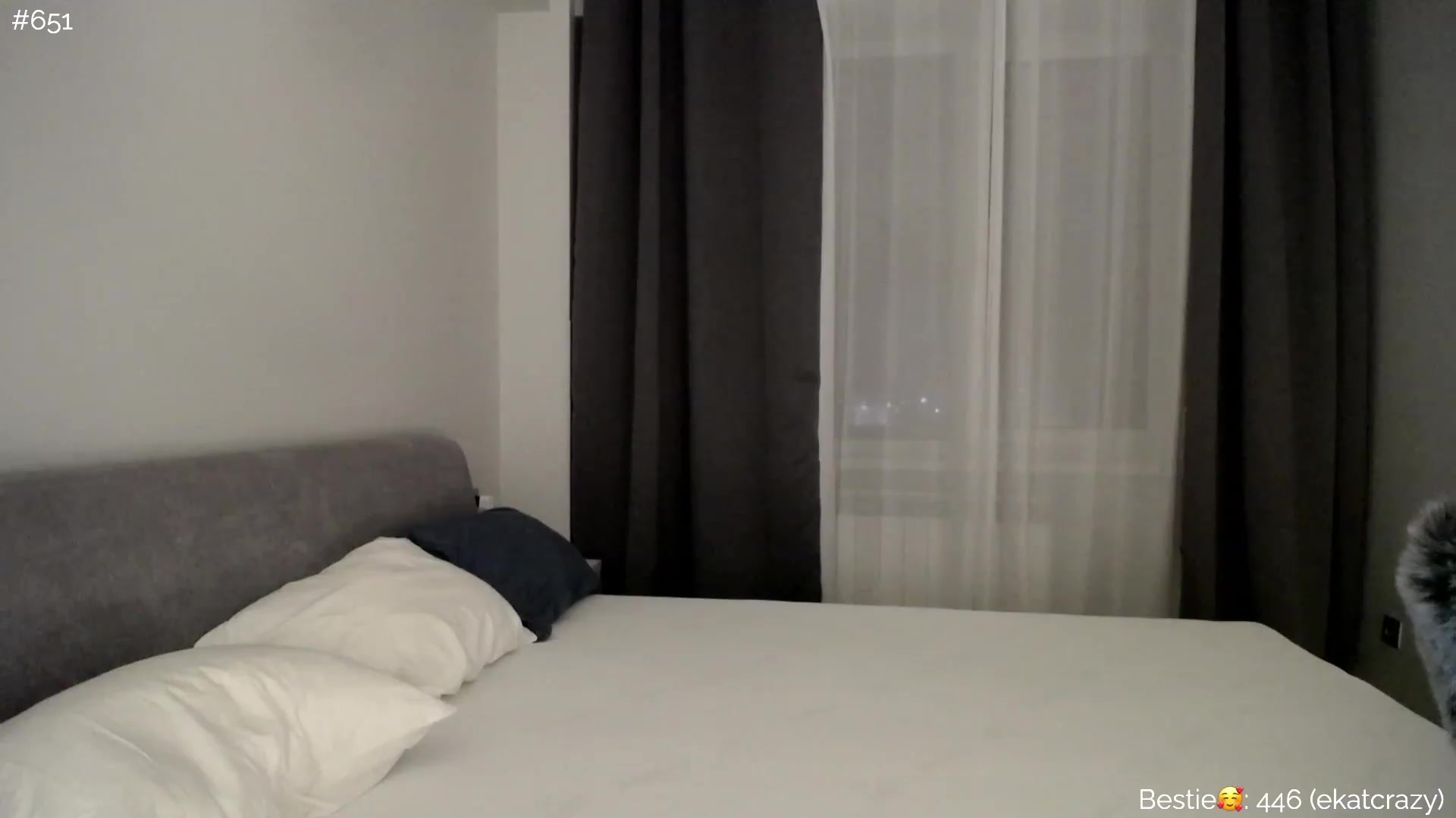 Gallery image thumbnail from phyllo_sophie's myfreecams stream on, 04/04/2023, 01:57 image 15 of 20