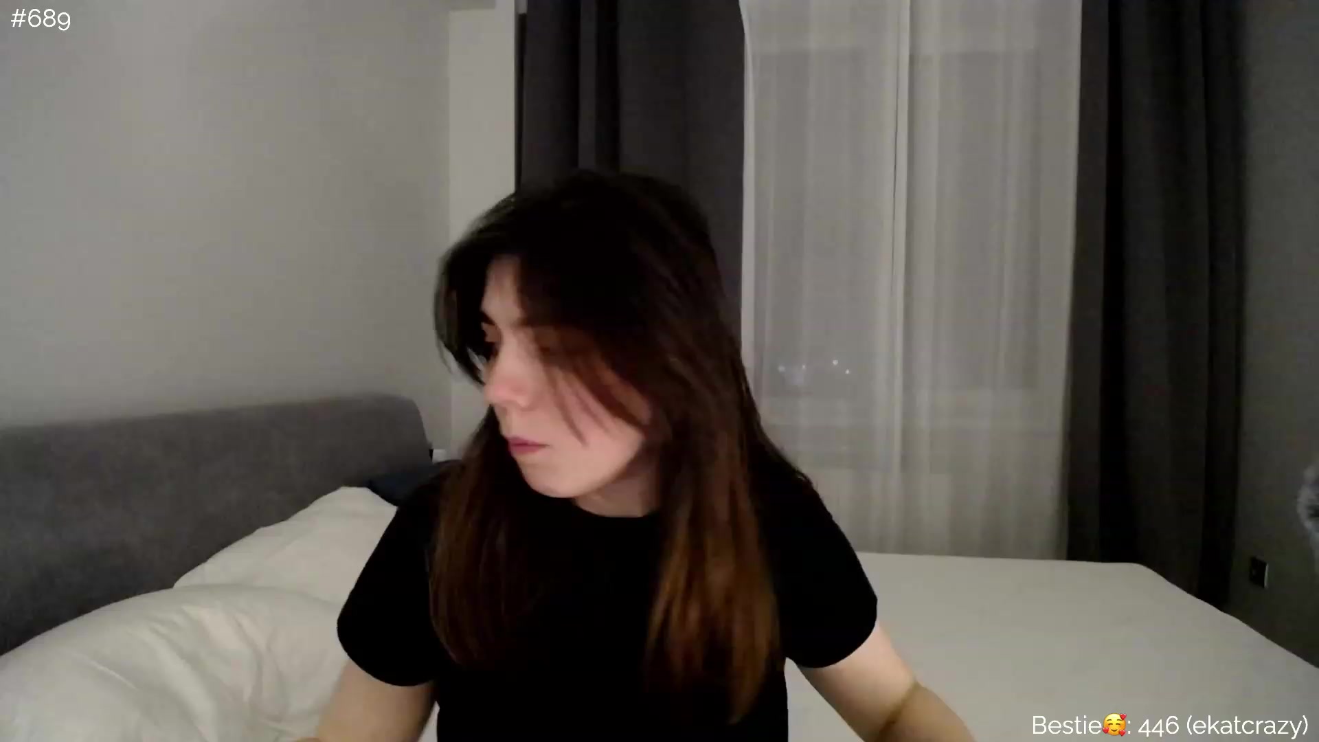 Gallery image thumbnail from phyllo_sophie's myfreecams stream on, 04/04/2023, 01:57 image 9 of 20