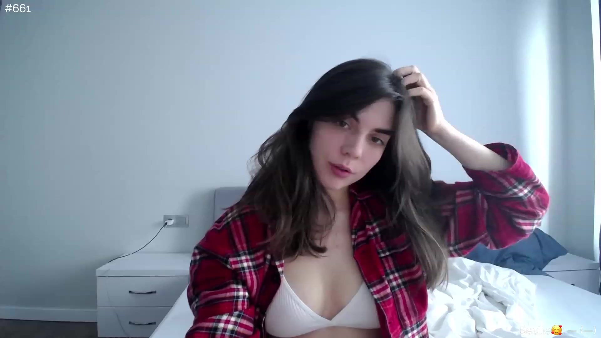 Gallery image thumbnail from phyllo_sophie's myfreecams stream on, 04/06/2023, 11:28 image 5 of 20
