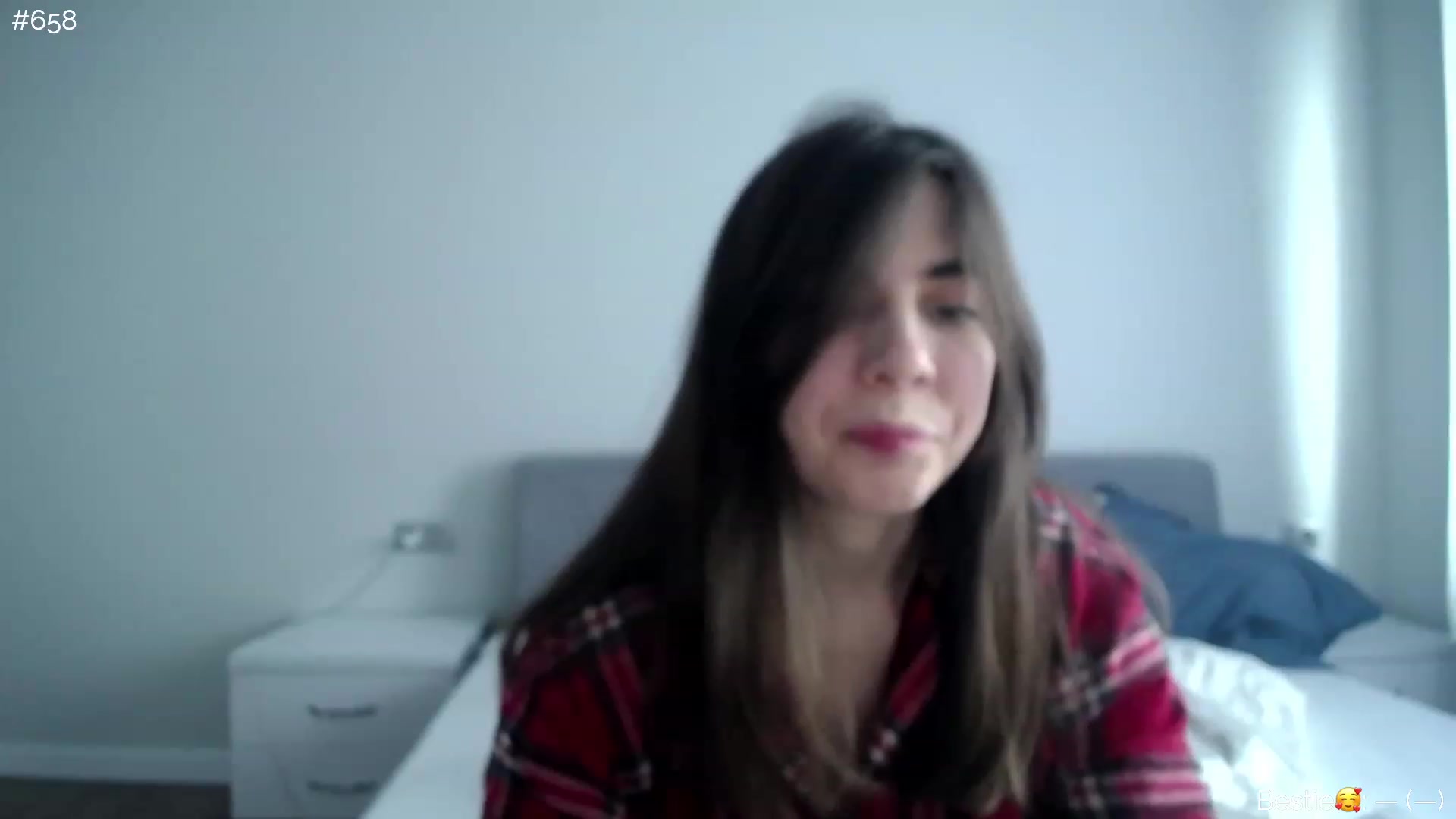 Gallery image thumbnail from phyllo_sophie's myfreecams stream on, 04/06/2023, 11:28 image 7 of 20