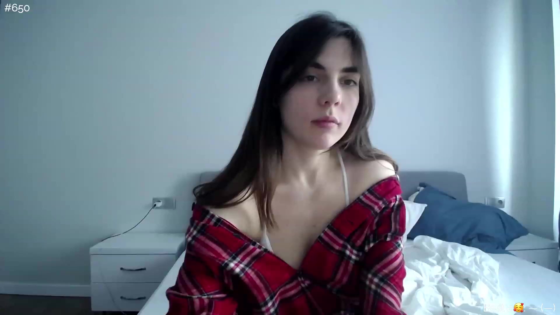 Gallery image thumbnail from phyllo_sophie's myfreecams stream on, 04/06/2023, 11:28 image 11 of 20