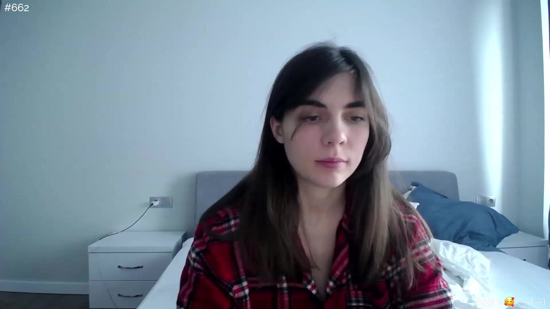 Gallery image thumbnail from phyllo_sophie's myfreecams stream on, 04/06/2023, 11:28 image 3 of 20