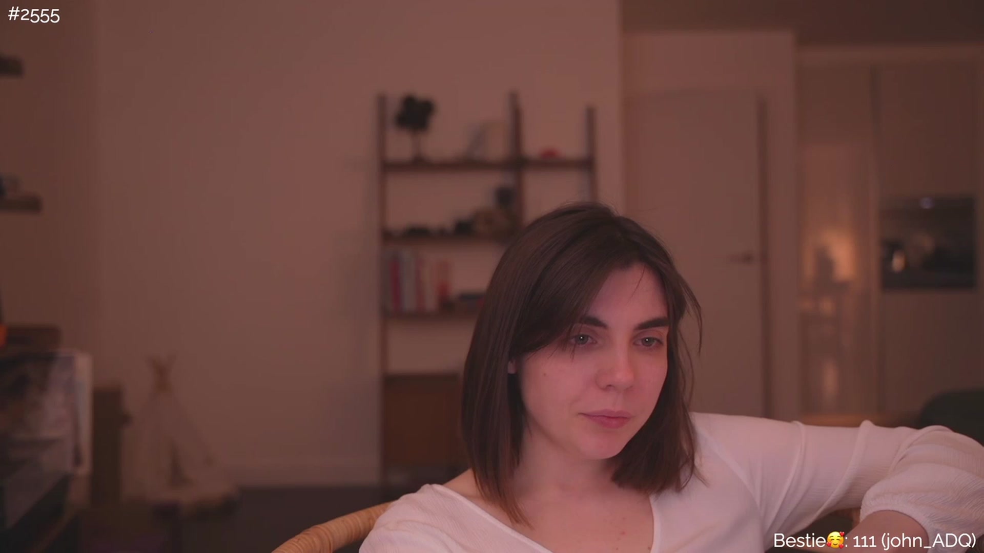 Gallery image thumbnail from phyllo_sophie's myfreecams stream on, 04/26/2023, 24:03 image 9 of 20