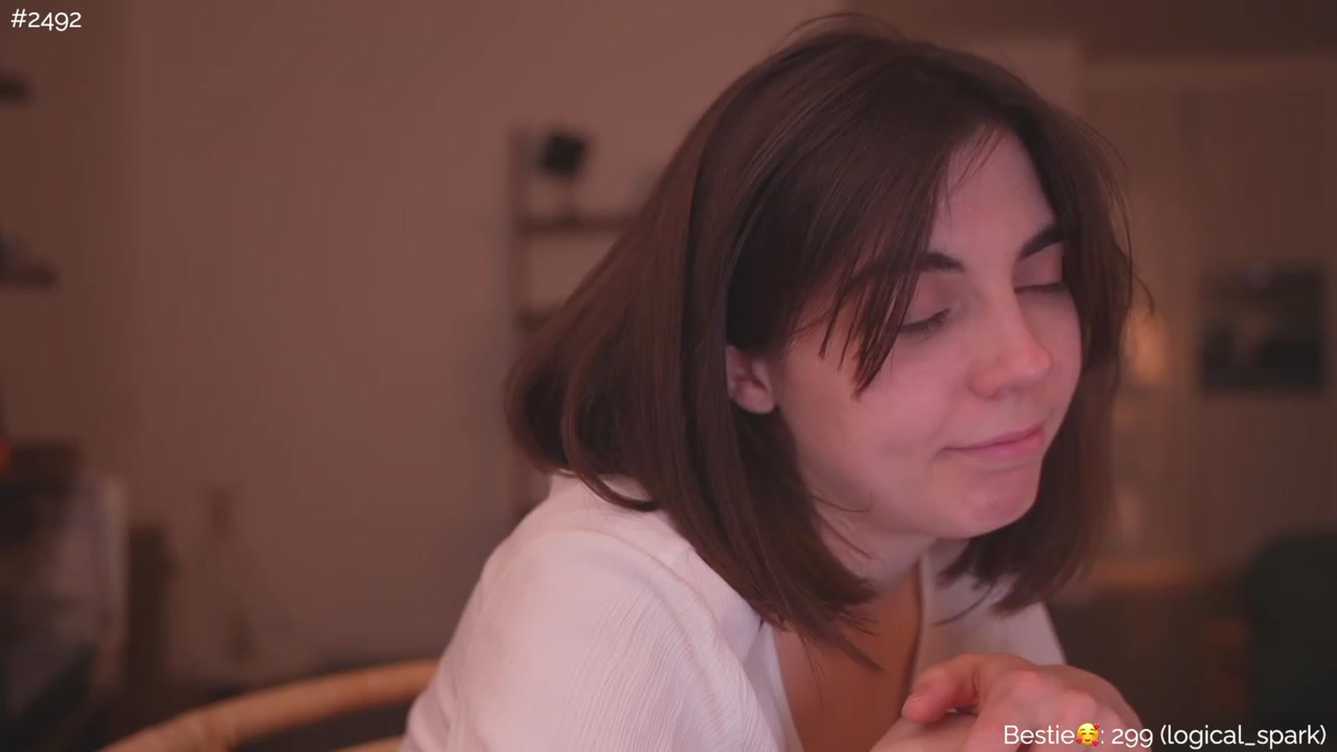 Gallery image thumbnail from phyllo_sophie's myfreecams stream on, 04/26/2023, 24:03 image 18 of 20