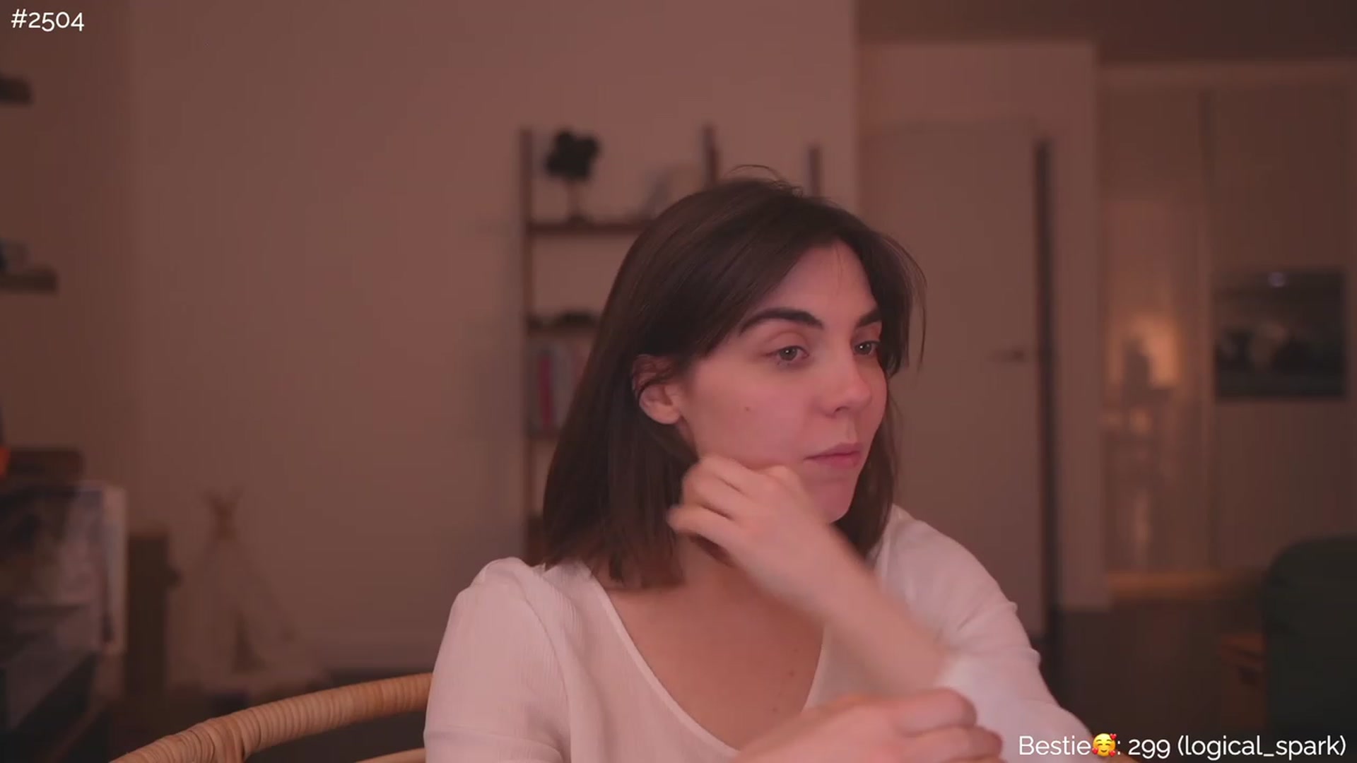 Gallery image thumbnail from phyllo_sophie's myfreecams stream on, 04/26/2023, 24:03 image 17 of 20