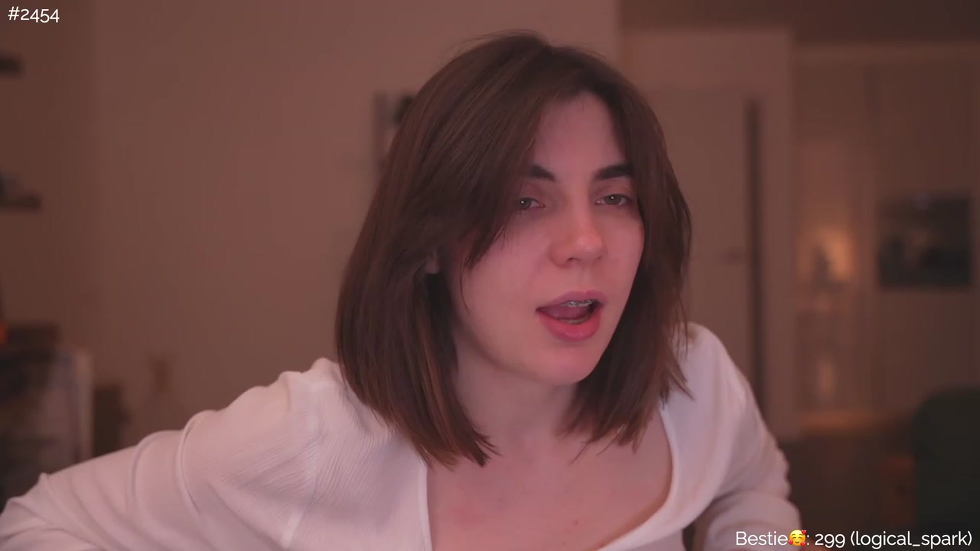 Gallery image thumbnail from phyllo_sophie's myfreecams stream on, 04/26/2023, 24:24 image 8 of 20