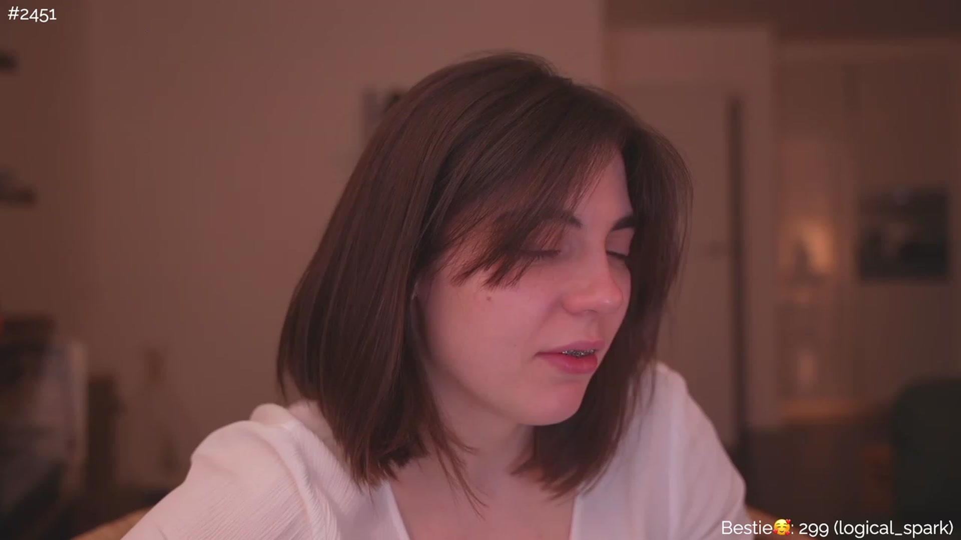 Gallery image thumbnail from phyllo_sophie's myfreecams stream on, 04/26/2023, 24:24 image 11 of 20