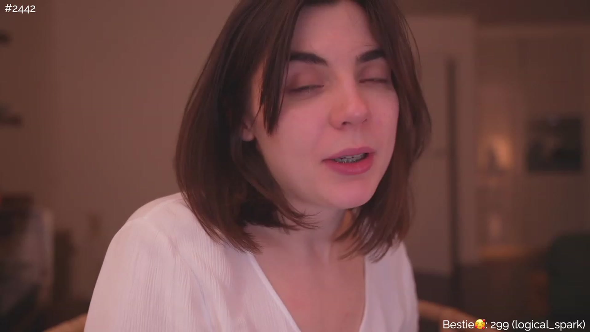 Gallery image thumbnail from phyllo_sophie's myfreecams stream on, 04/26/2023, 24:24 image 14 of 20