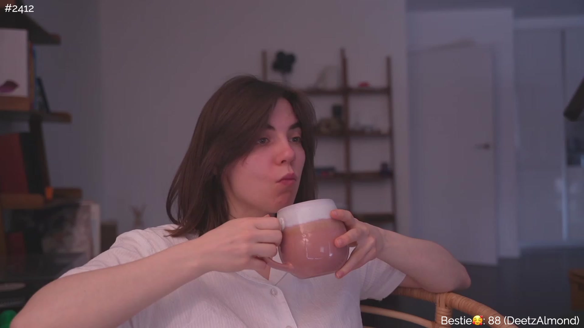 Gallery image thumbnail from phyllo_sophie's myfreecams stream on, 04/27/2023, 08:16 image 10 of 20