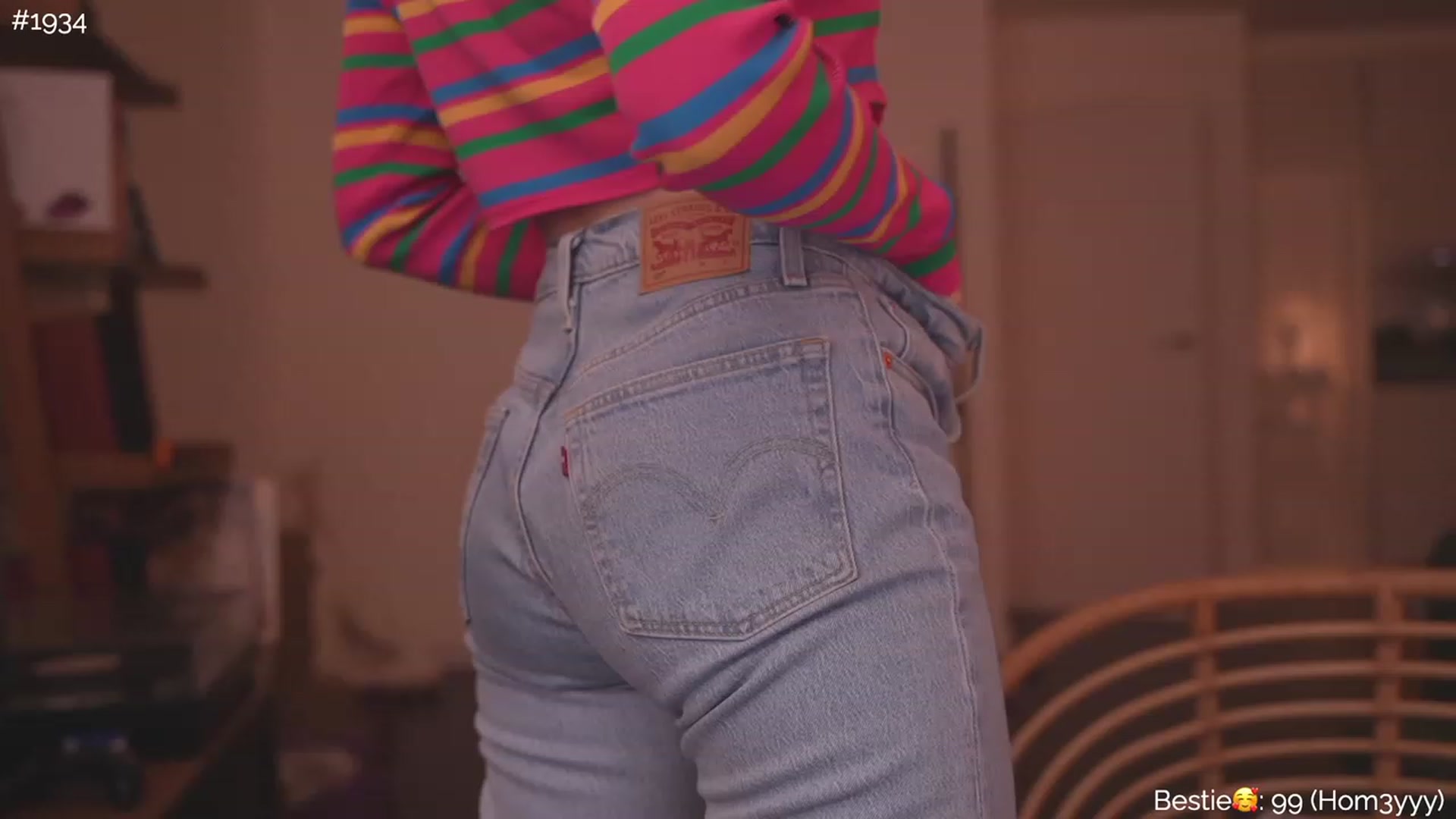 Gallery image thumbnail from phyllo_sophie's myfreecams stream on, 04/27/2023, 22:55 image 14 of 20