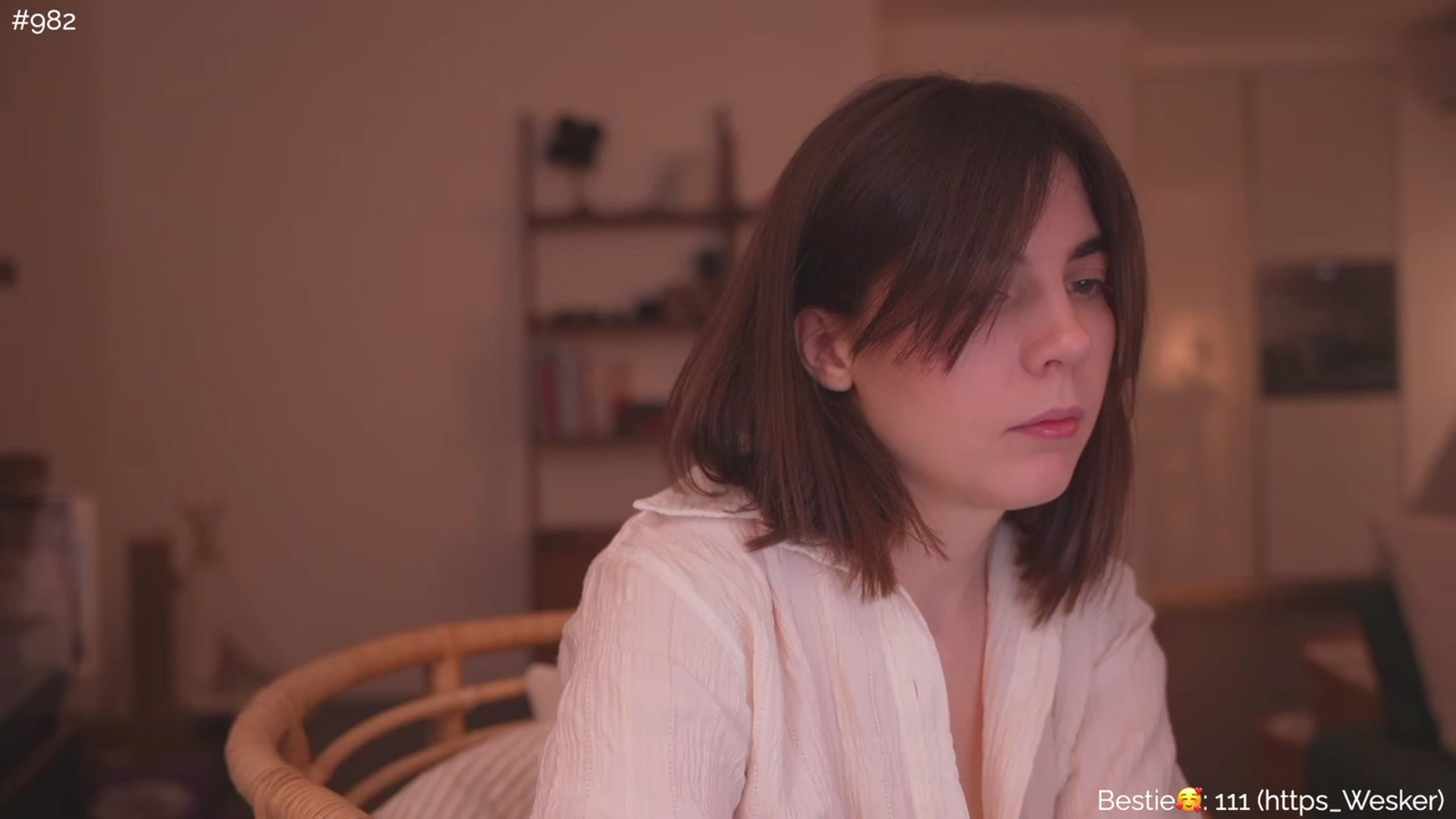 Gallery image thumbnail from phyllo_sophie's myfreecams stream on, 05/04/2023, 23:36 image 16 of 20