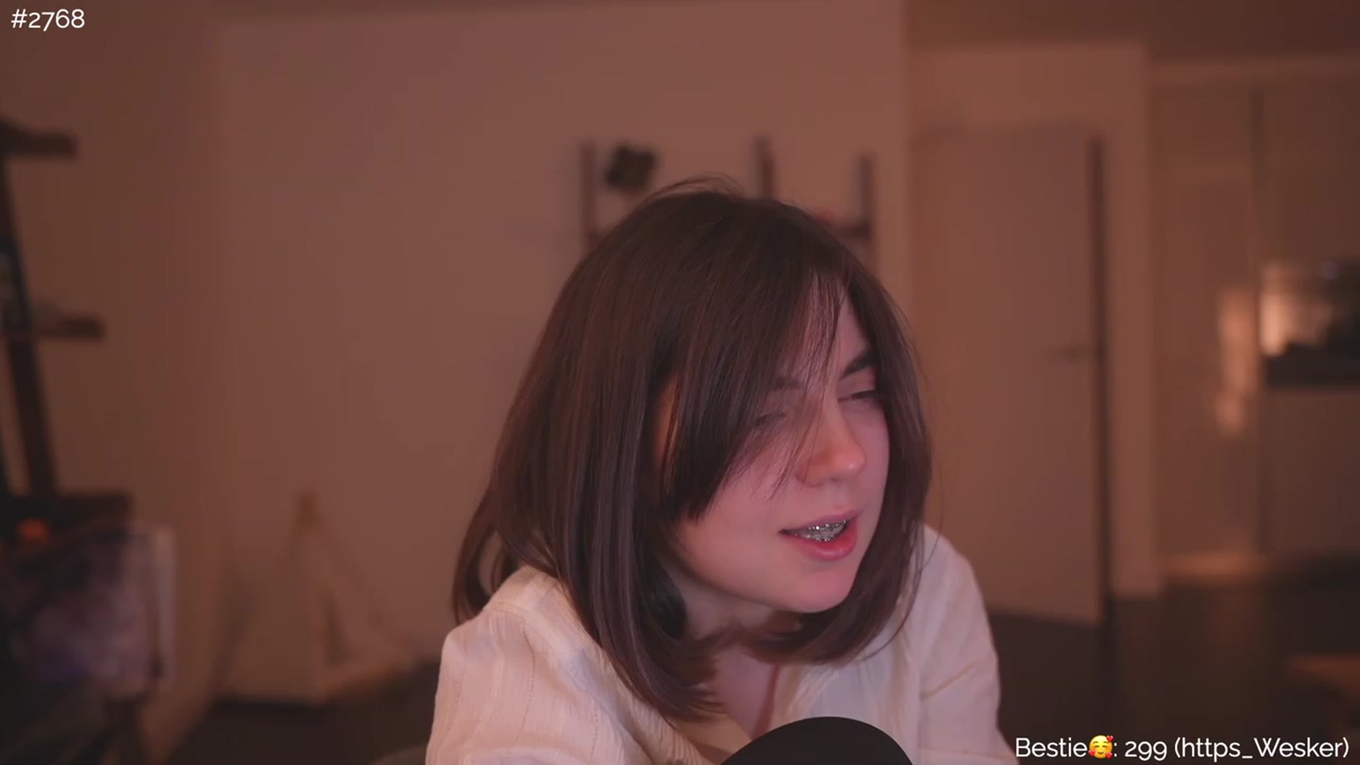 Gallery image thumbnail from phyllo_sophie's myfreecams stream on, 05/24/2023, 24:03 image 9 of 20