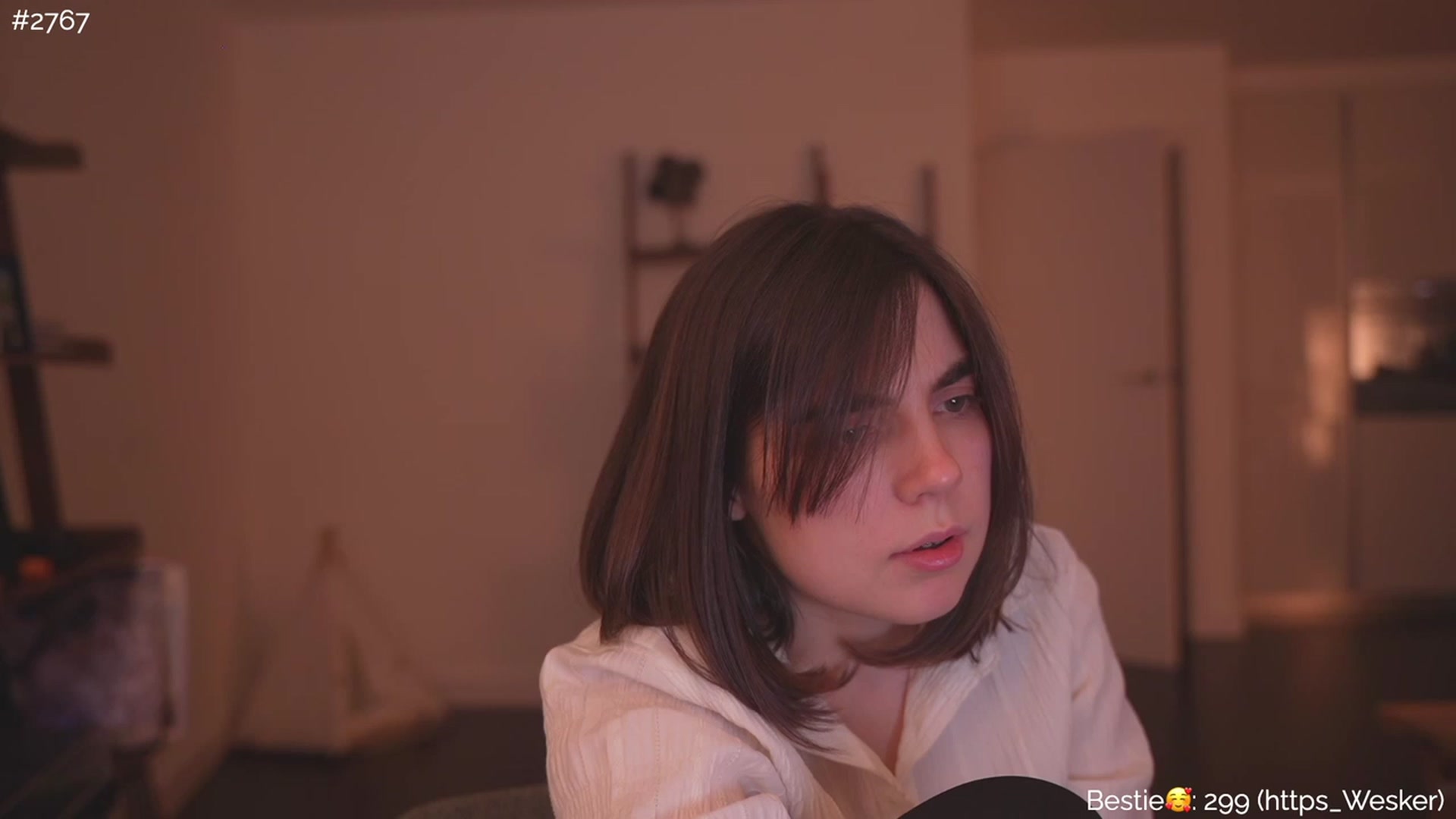 Gallery image thumbnail from phyllo_sophie's myfreecams stream on, 05/24/2023, 24:03 image 7 of 20