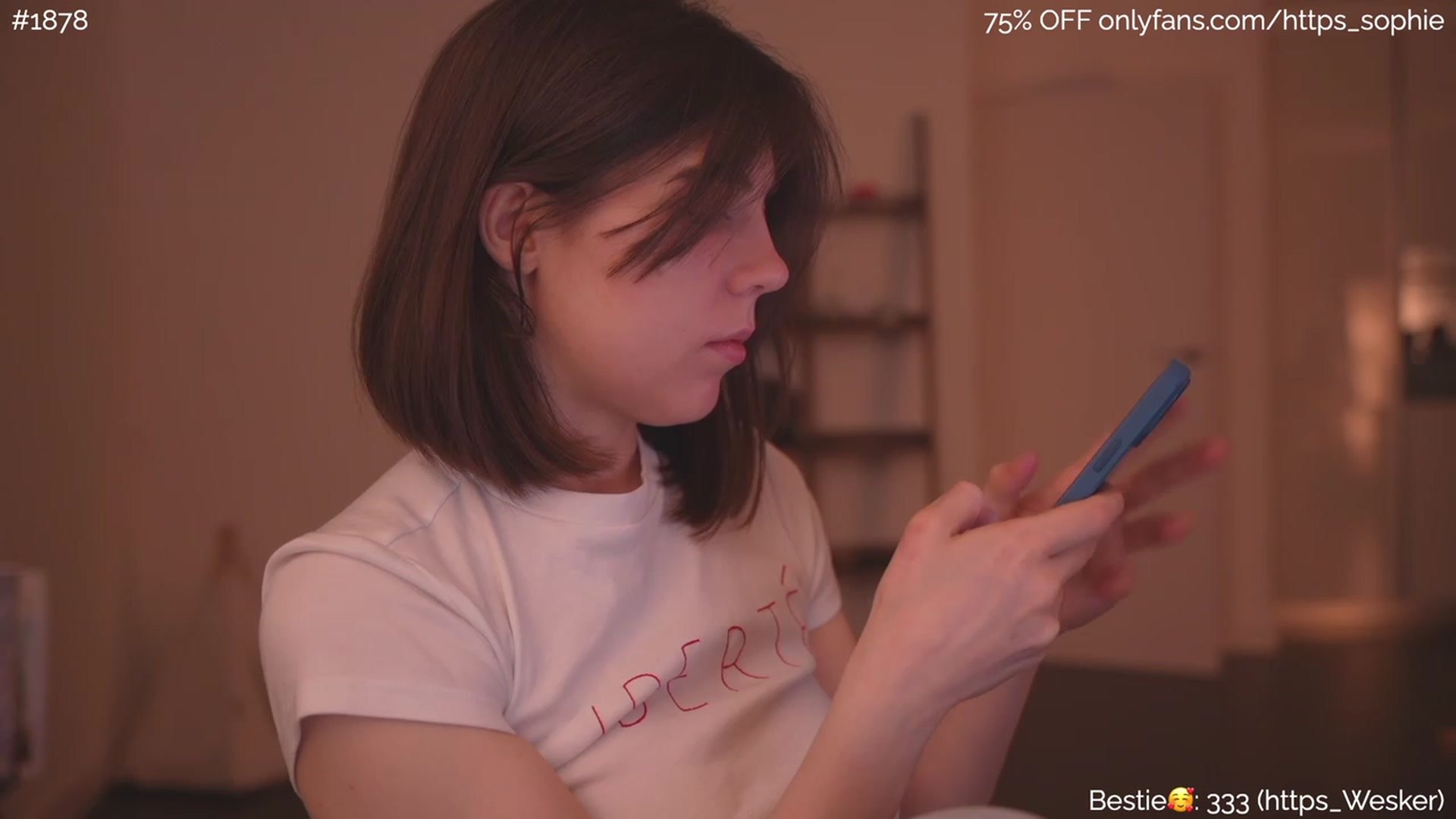 Gallery image thumbnail from phyllo_sophie's myfreecams stream on, 05/25/2023, 24:19 image 15 of 20