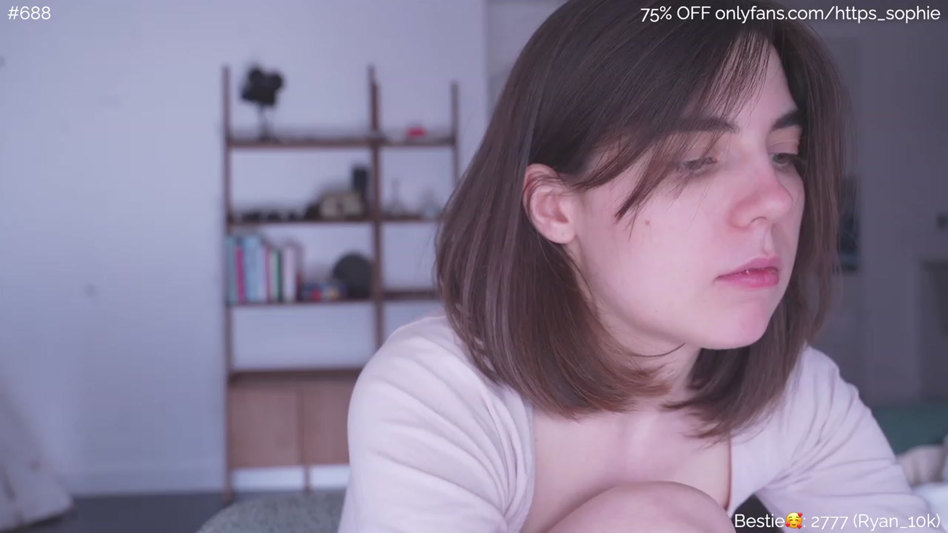 Gallery image thumbnail from phyllo_sophie's myfreecams stream on, 05/26/2023, 06:40 image 15 of 20