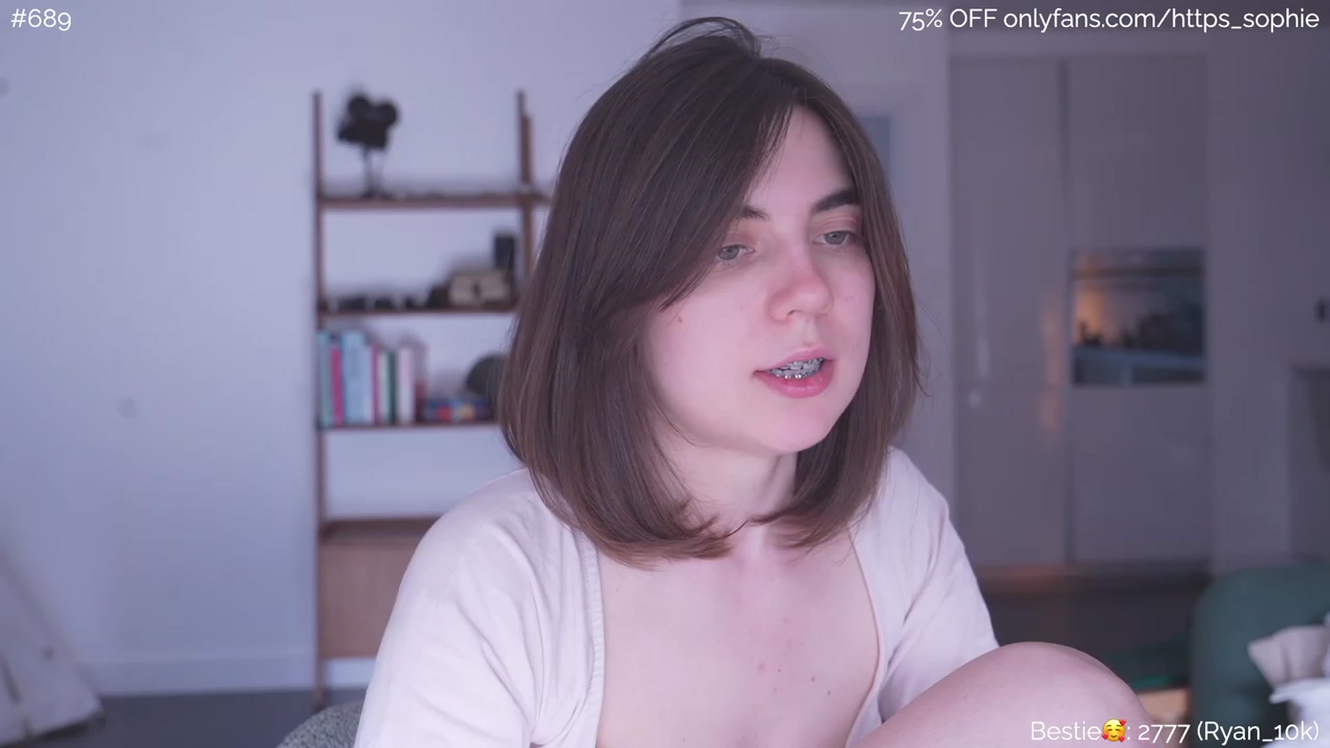Gallery image thumbnail from phyllo_sophie's myfreecams stream on, 05/26/2023, 06:40 image 8 of 20