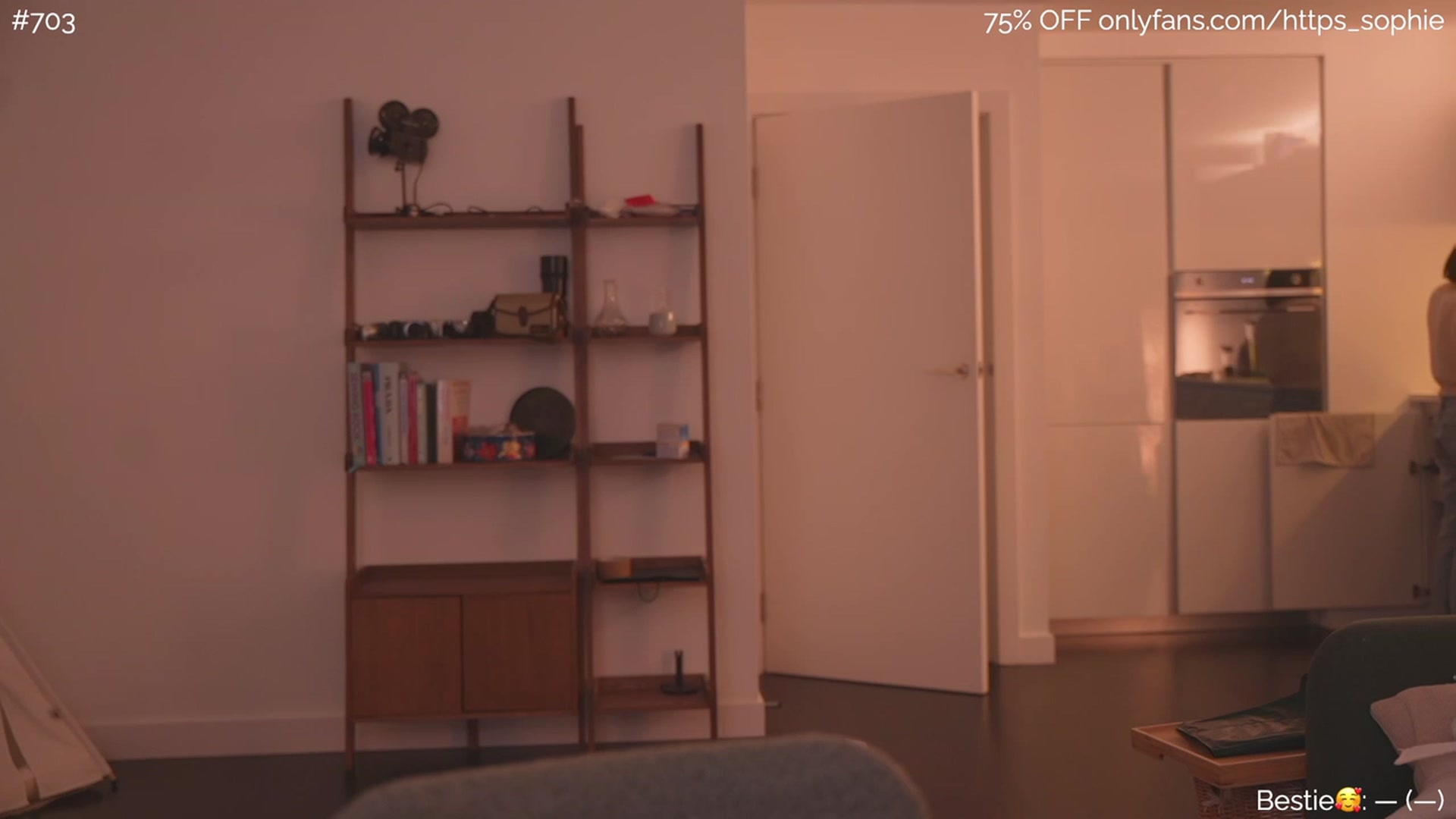 Gallery image thumbnail from phyllo_sophie's myfreecams stream on, 05/27/2023, 02:05 image 3 of 20