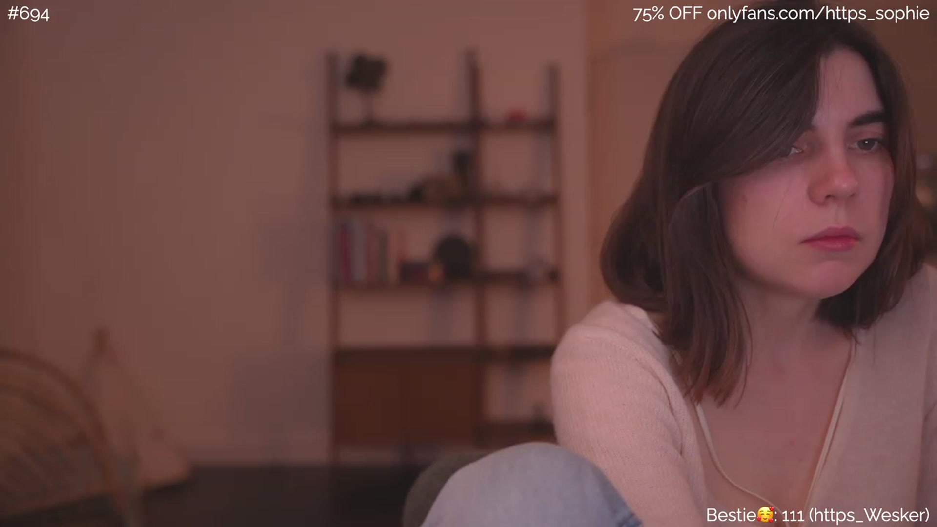 Gallery image thumbnail from phyllo_sophie's myfreecams stream on, 05/27/2023, 02:05 image 18 of 20