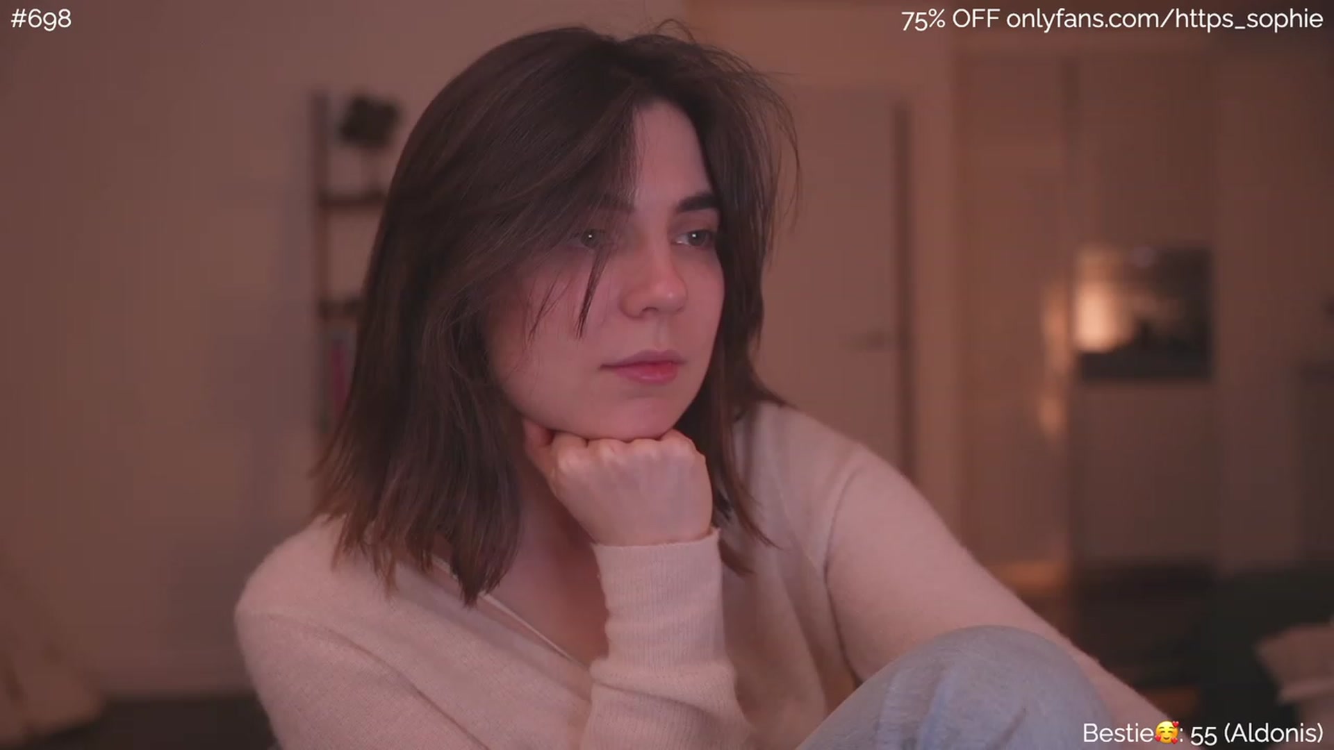 Gallery image thumbnail from phyllo_sophie's myfreecams stream on, 05/27/2023, 02:05 image 14 of 20