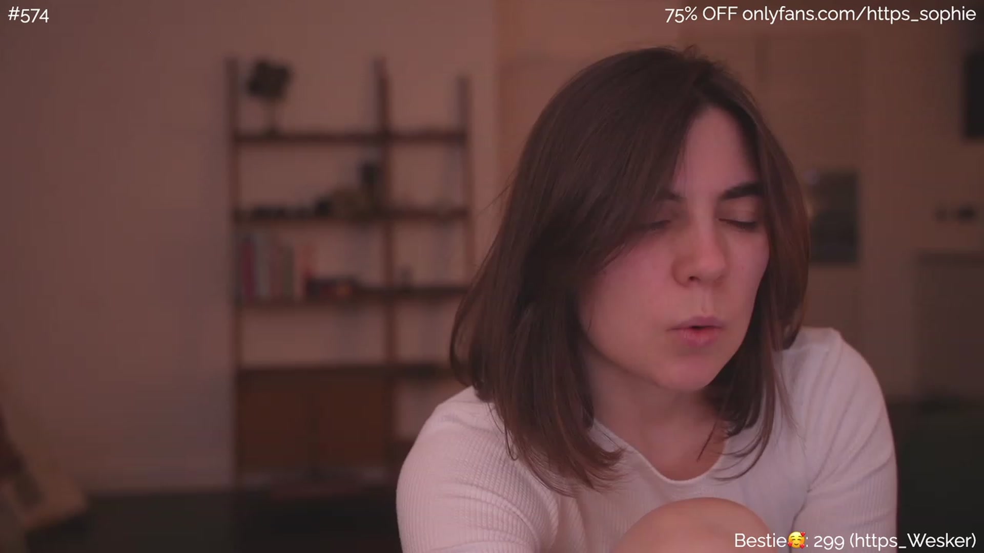 Gallery image thumbnail from phyllo_sophie's myfreecams stream on, 05/29/2023, 24:01 image 14 of 20