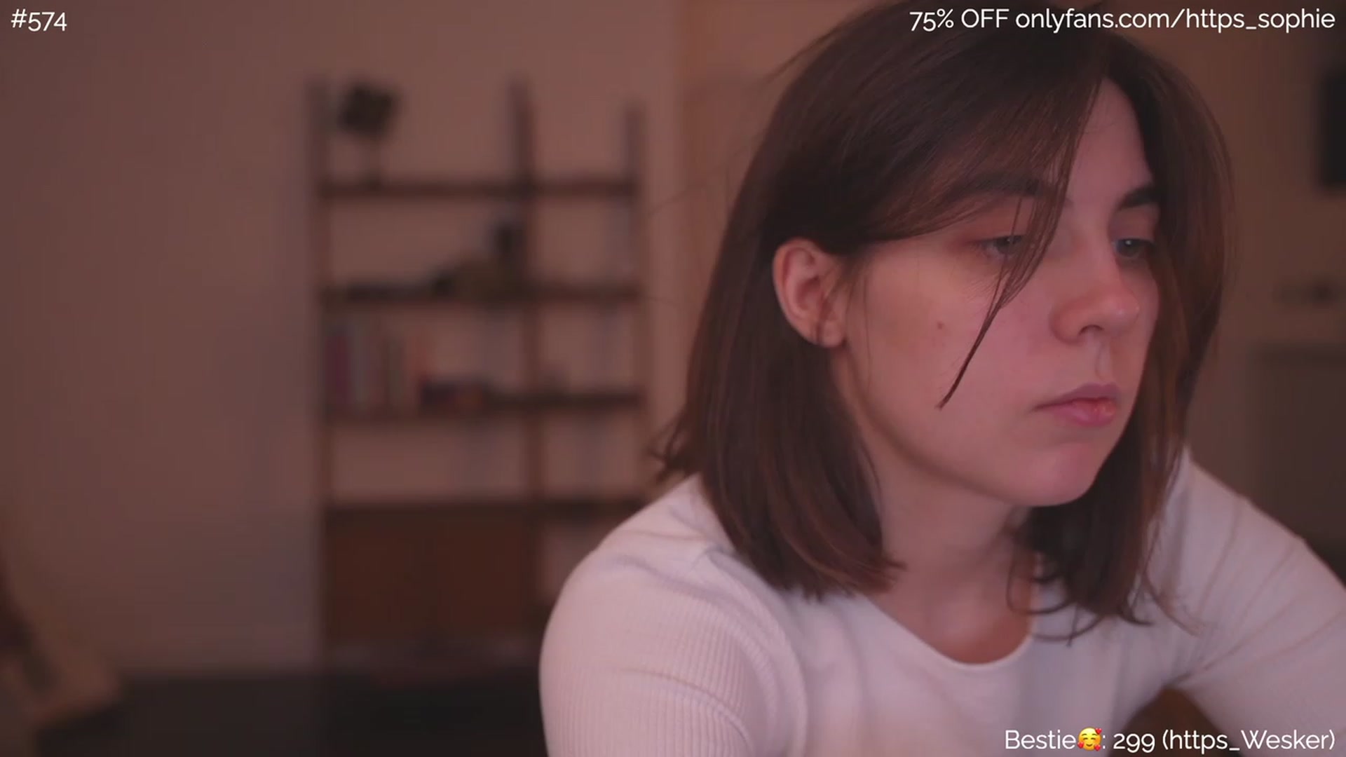 Gallery image thumbnail from phyllo_sophie's myfreecams stream on, 05/29/2023, 24:01 image 12 of 20