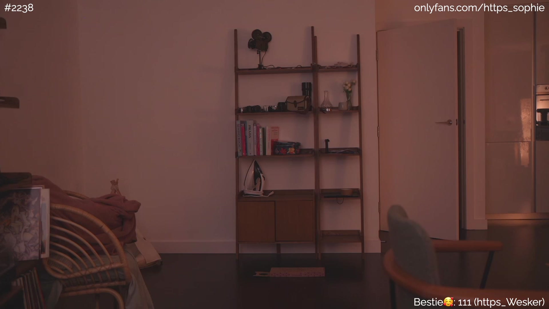 Gallery image thumbnail from phyllo_sophie's myfreecams stream on, 06/02/2023, 24:15 image 2 of 20