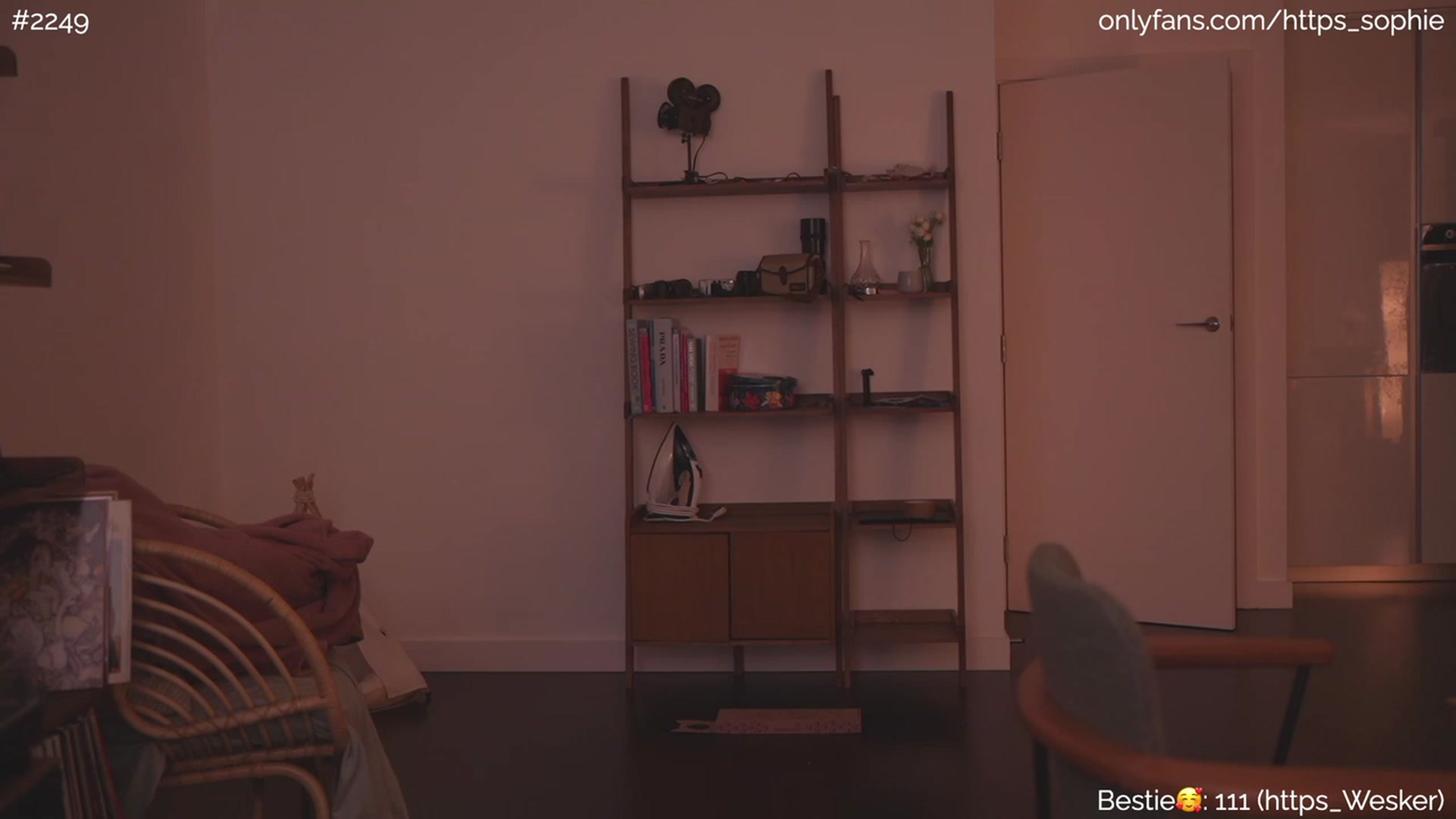 Gallery image thumbnail from phyllo_sophie's myfreecams stream on, 06/02/2023, 24:15 image 3 of 20