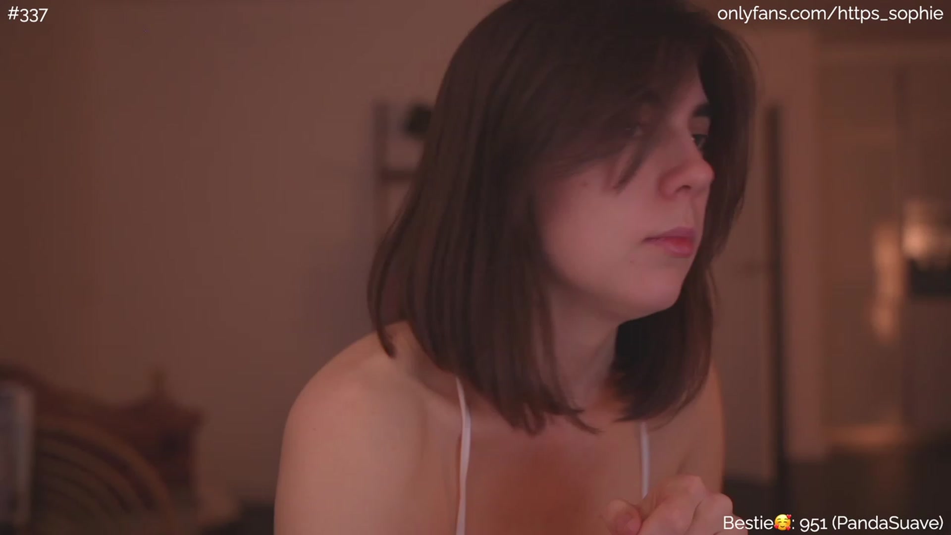 Gallery image thumbnail from phyllo_sophie's myfreecams stream on, 06/02/2023, 02:29 image 14 of 20