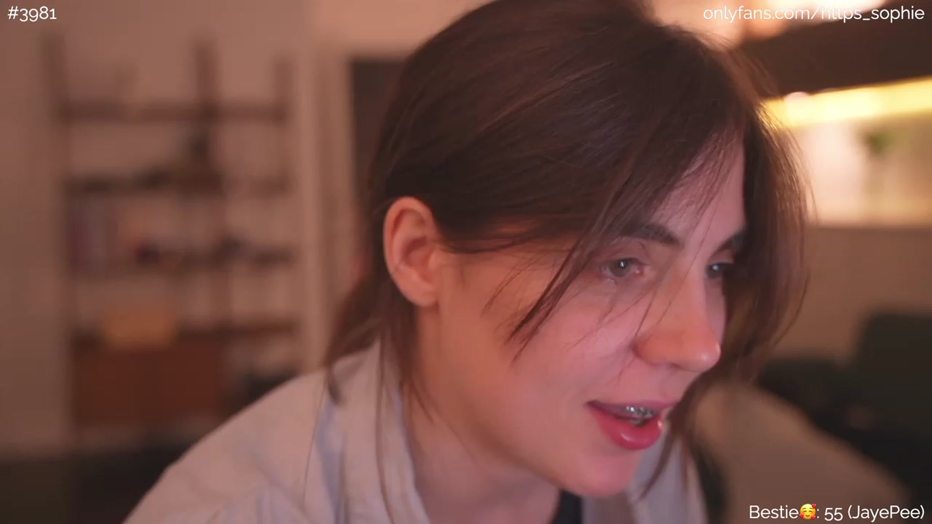 Gallery image thumbnail from phyllo_sophie's myfreecams stream on, 06/22/2023, 24:30 image 13 of 20