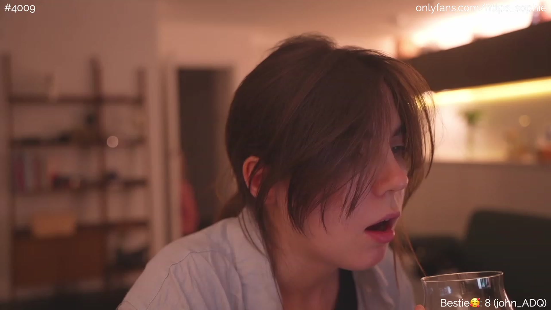 Gallery image thumbnail from phyllo_sophie's myfreecams stream on, 06/22/2023, 24:30 image 4 of 20