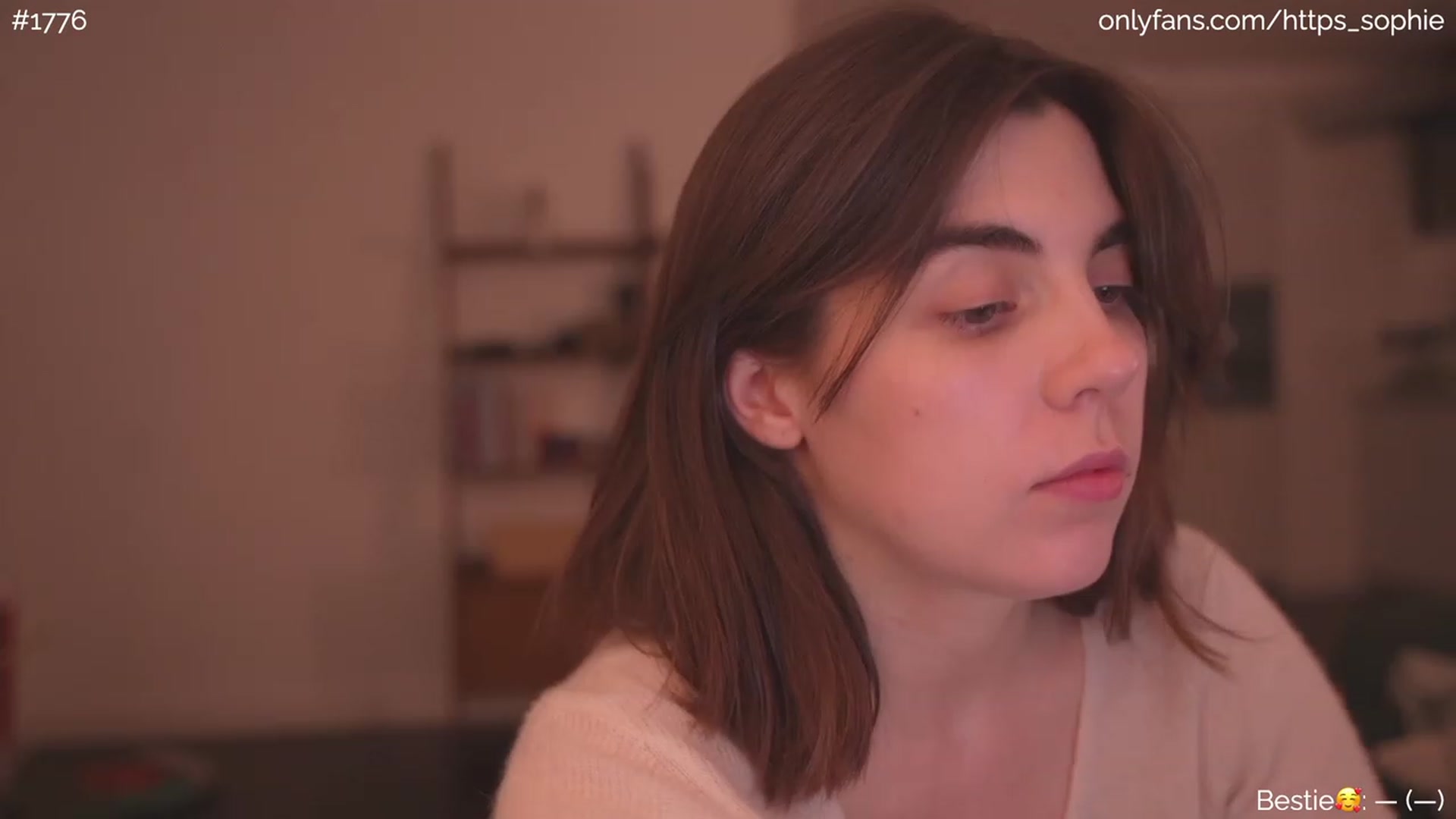 Gallery image thumbnail from phyllo_sophie's myfreecams stream on, 06/25/2023, 24:53 image 2 of 20