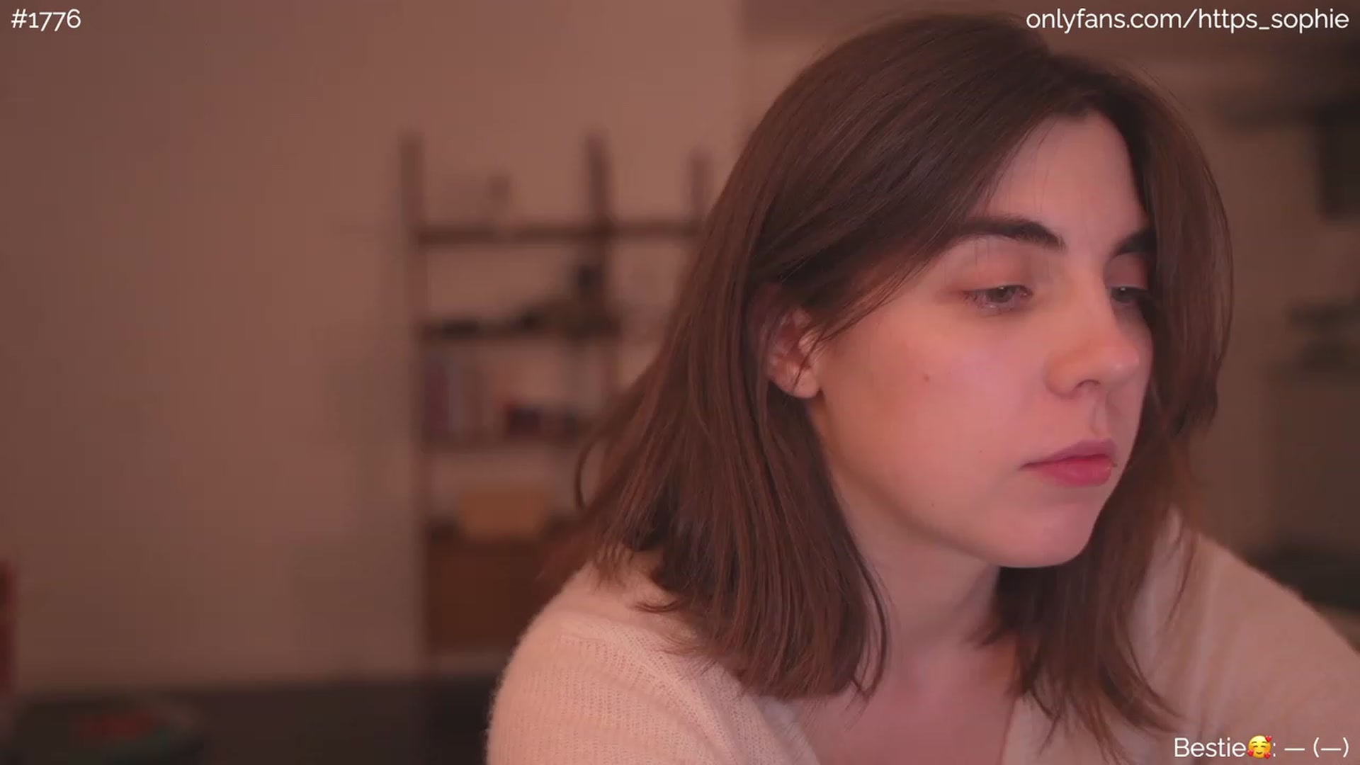 Gallery image thumbnail from phyllo_sophie's myfreecams stream on, 06/25/2023, 24:53 image 1 of 20